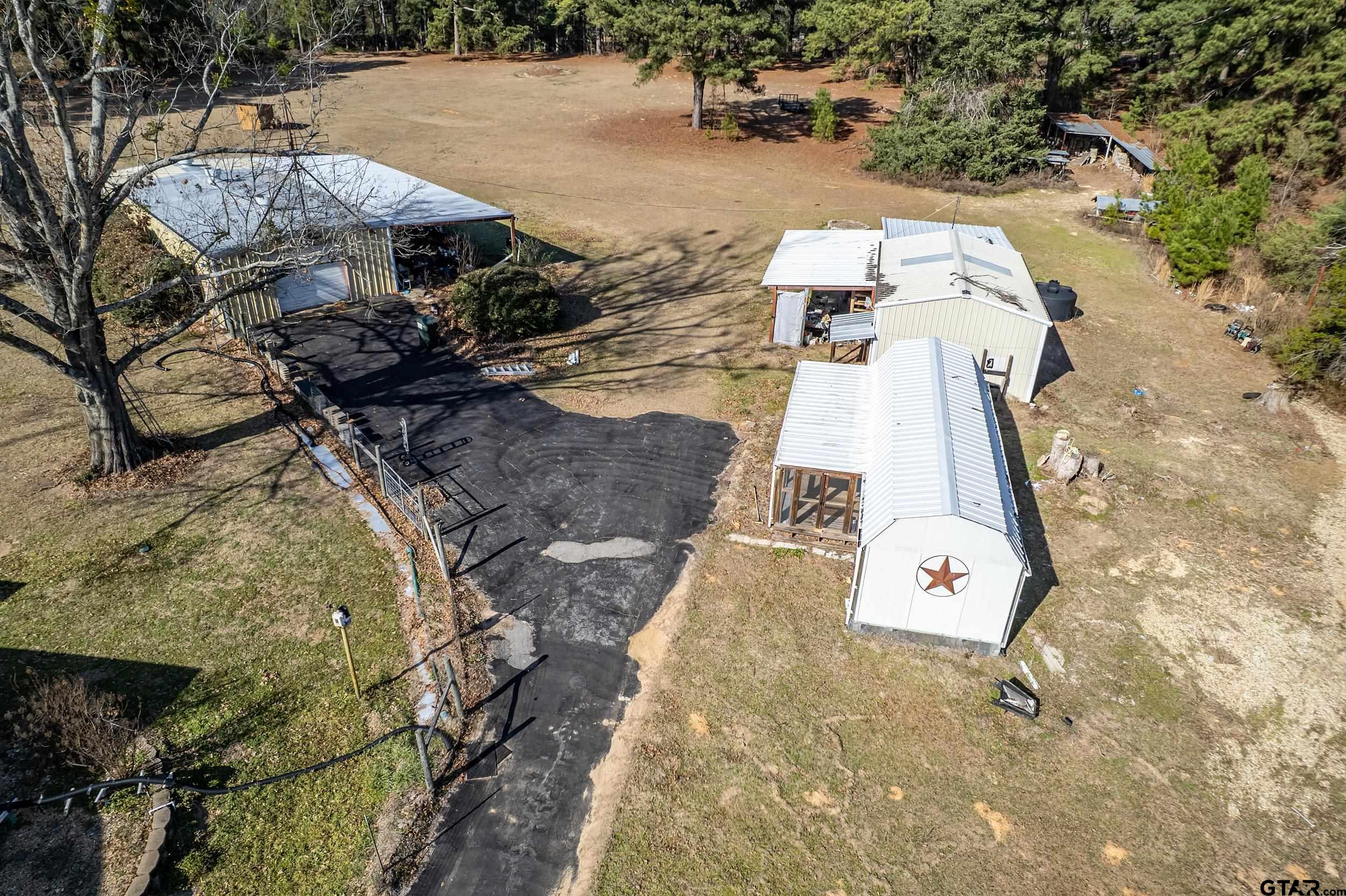 15004 Hillview Rd. (CR 1225)