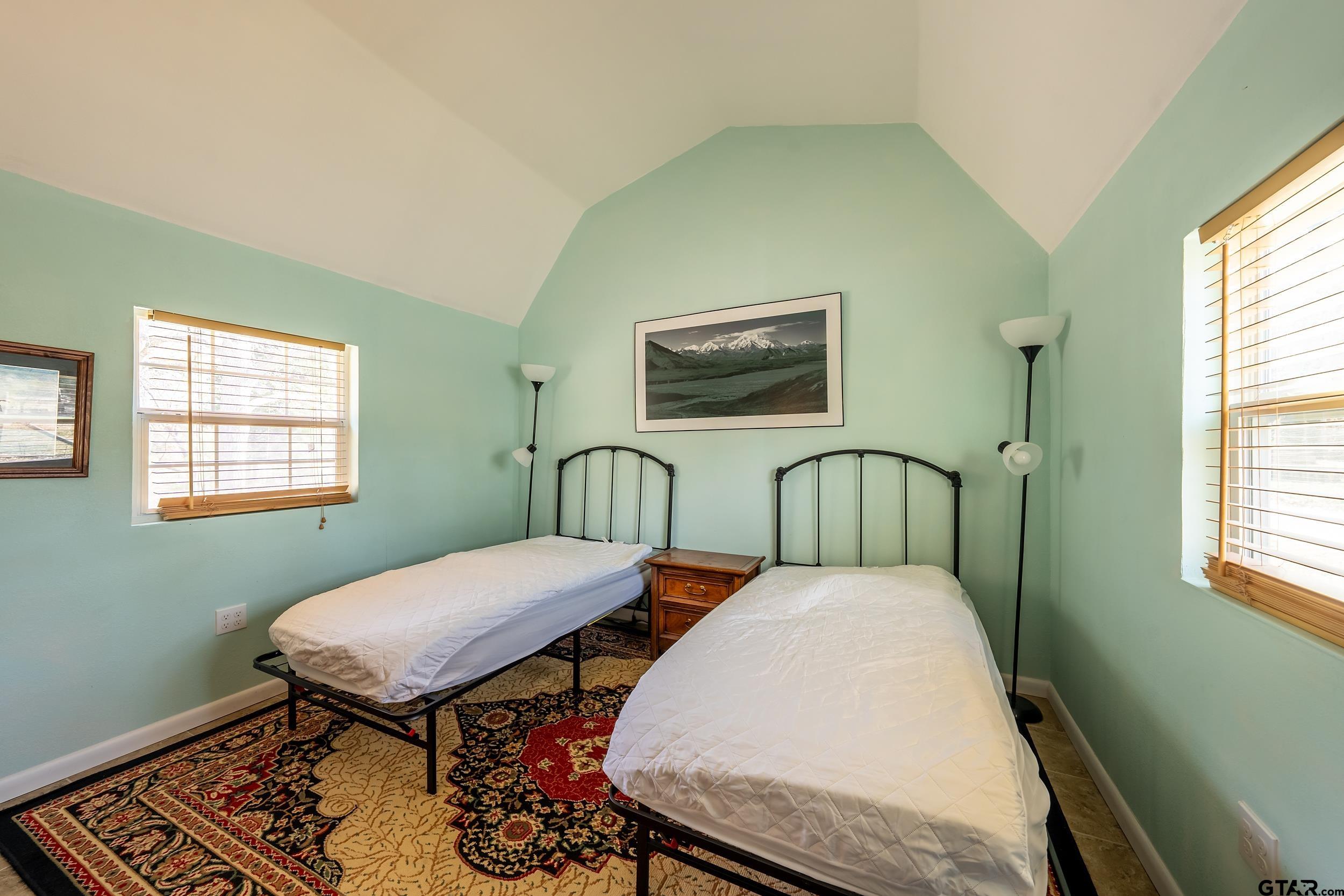 15004 Hillview Rd. (CR 1225)