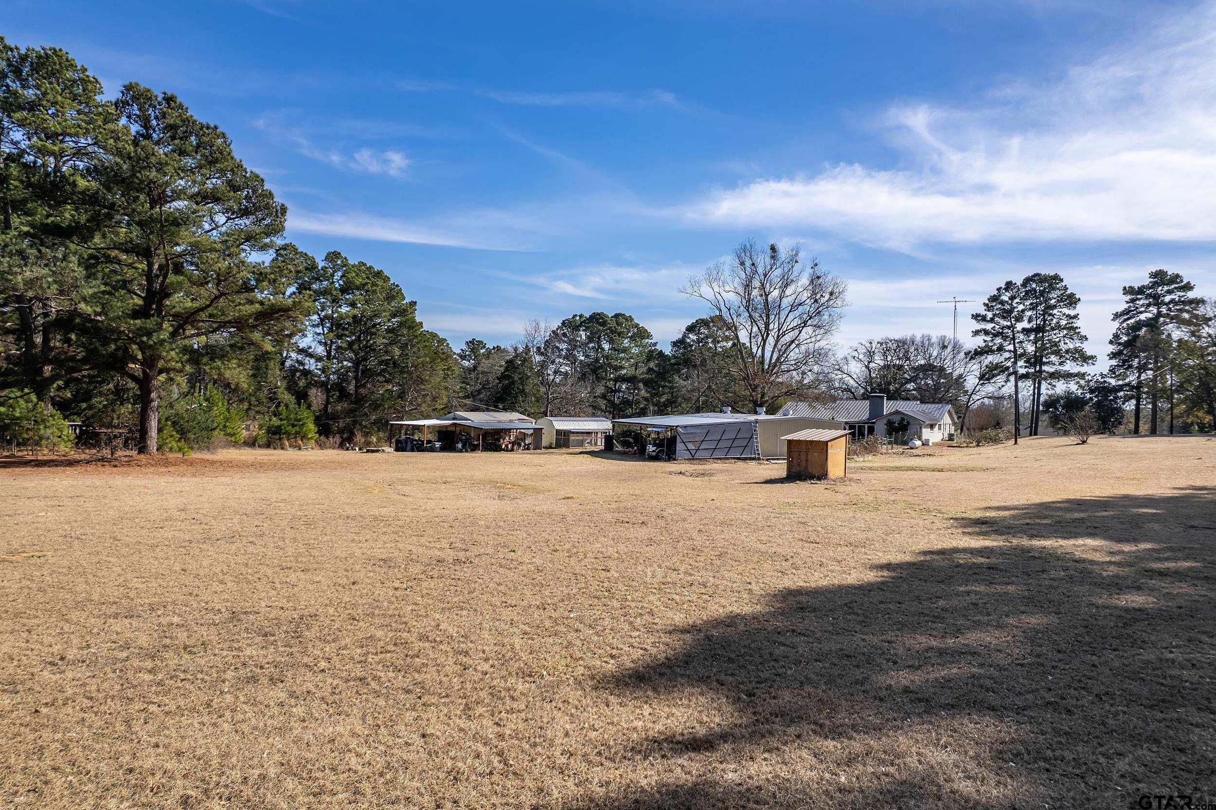 15004 Hillview Rd. (CR 1225)