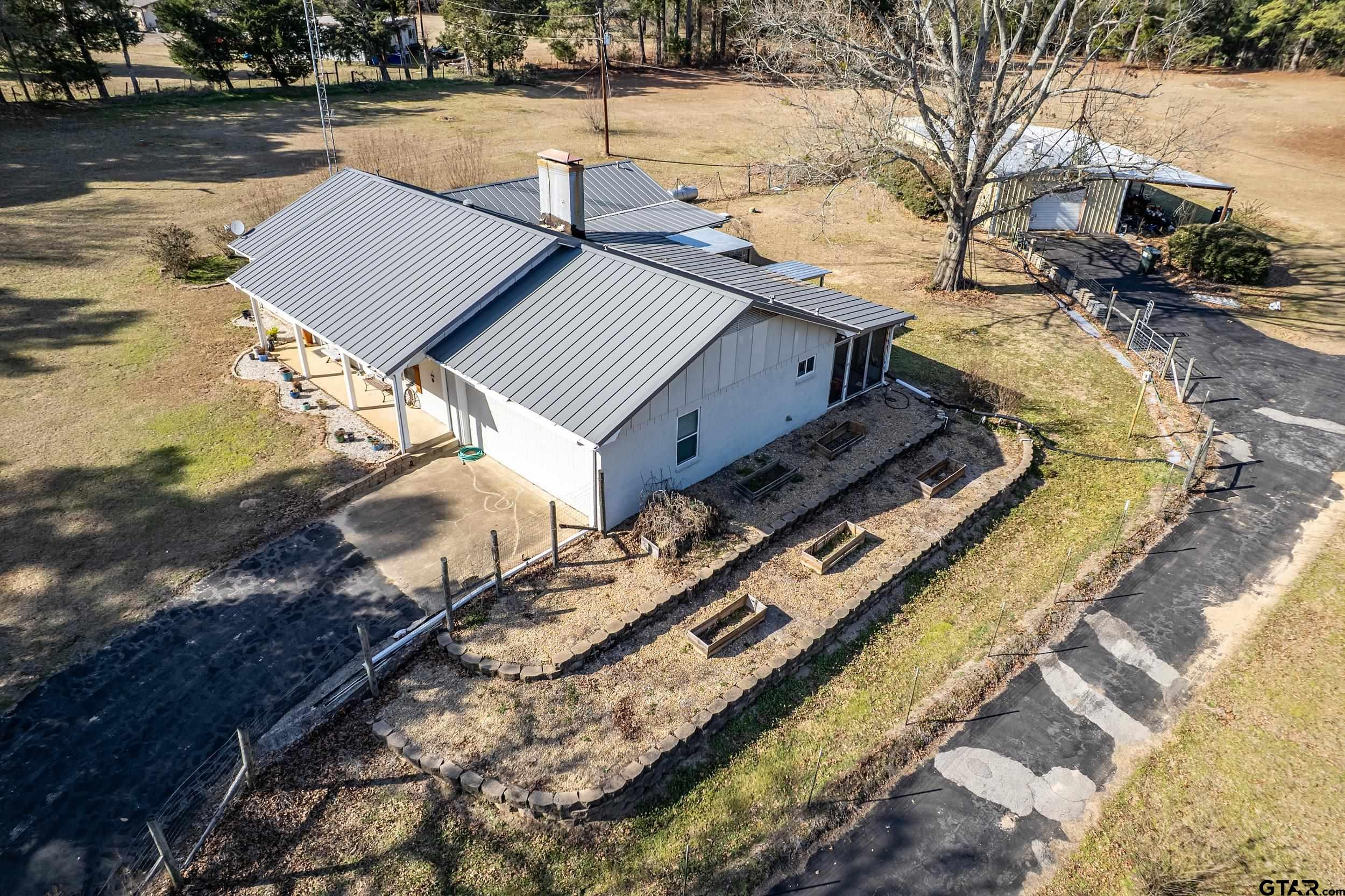 15004 Hillview Rd. (CR 1225)