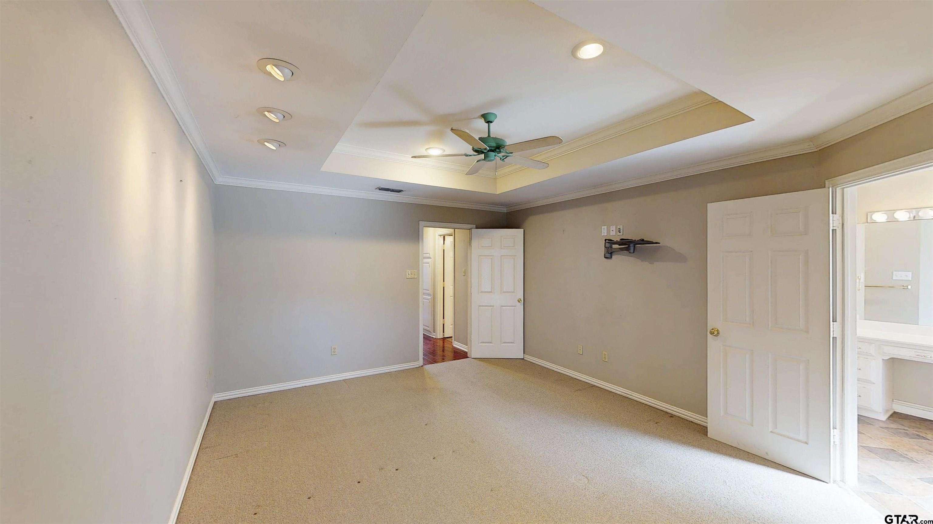 725 Beth Dr