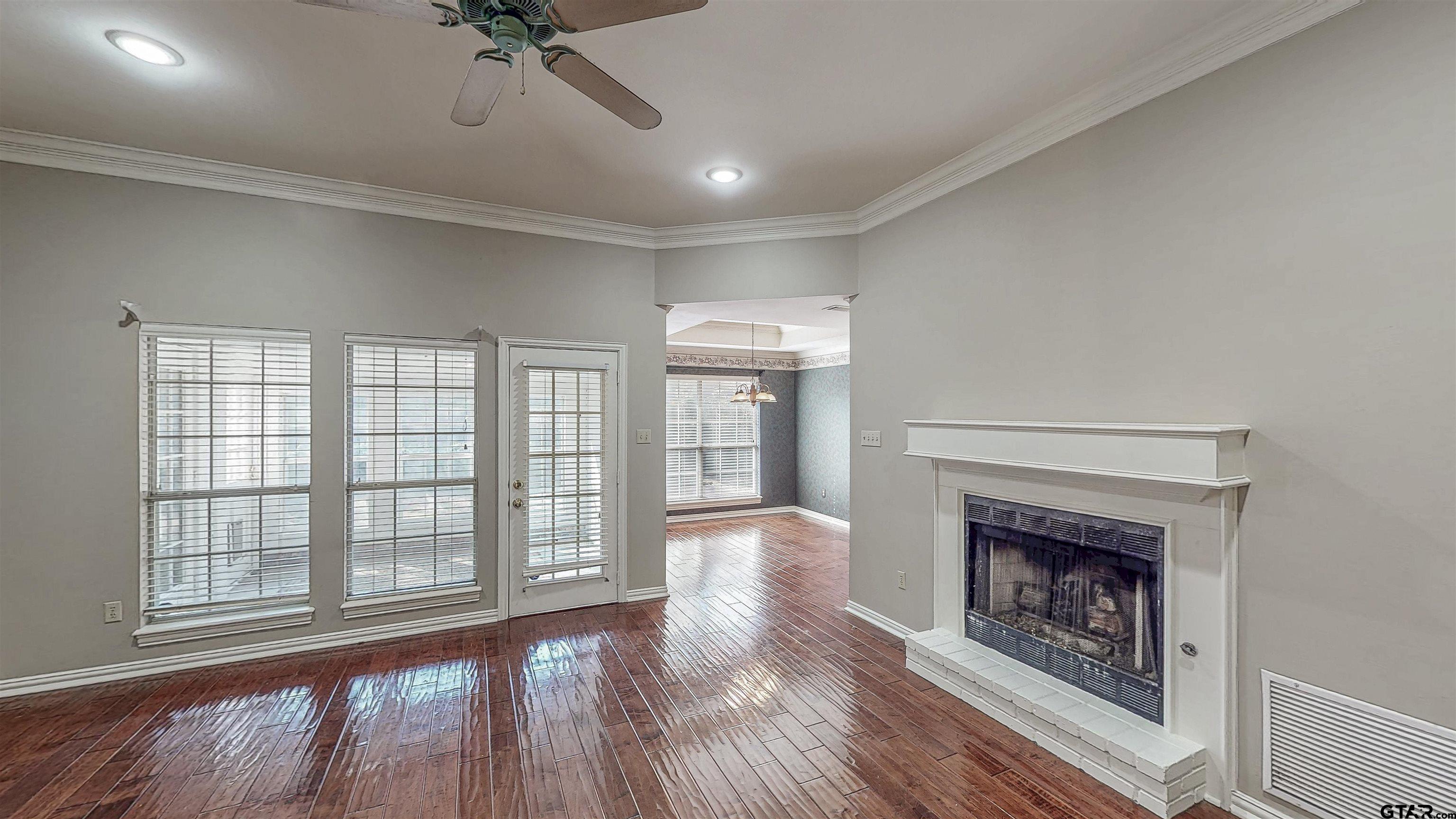 725 Beth Dr