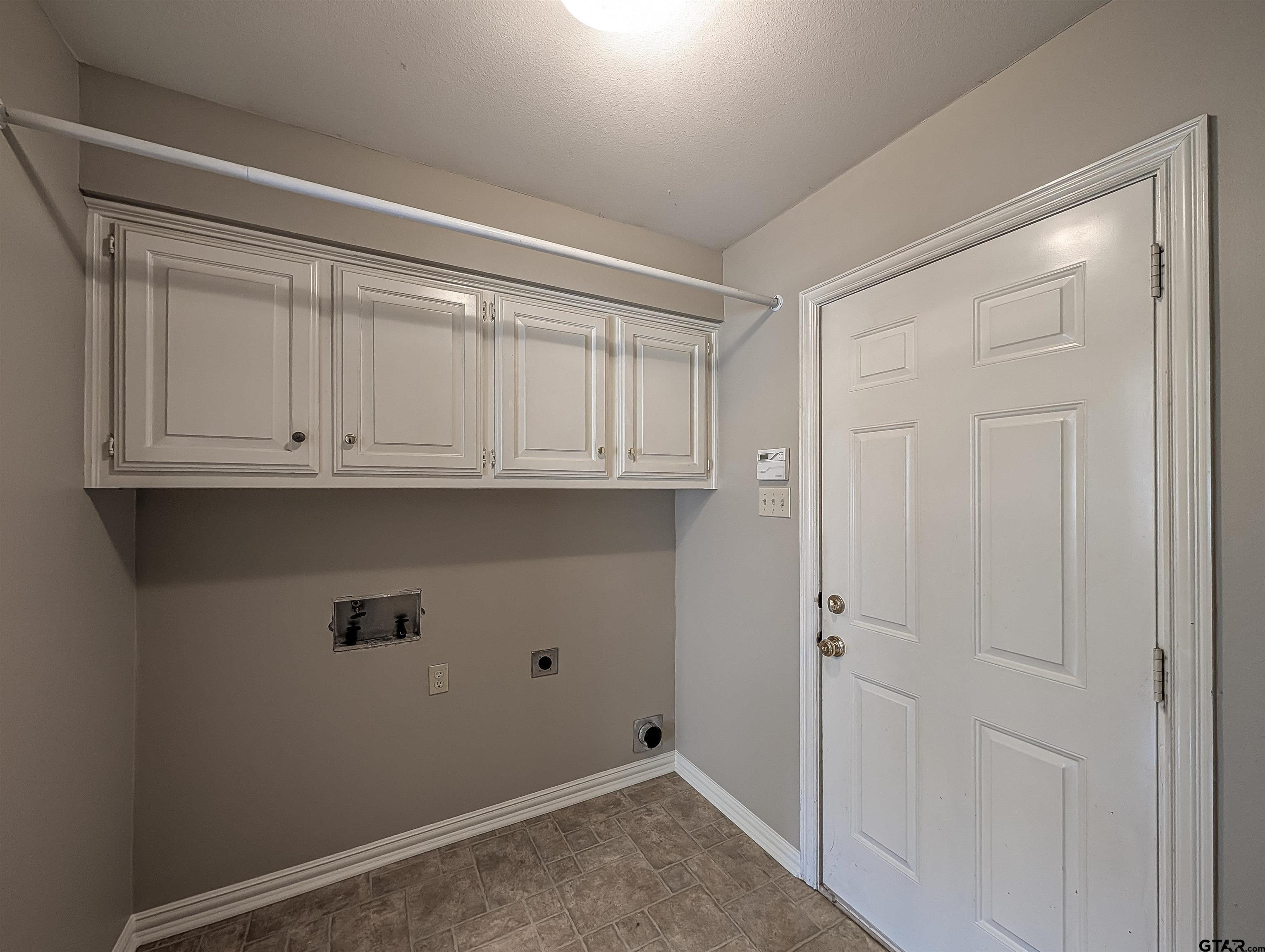 725 Beth Dr