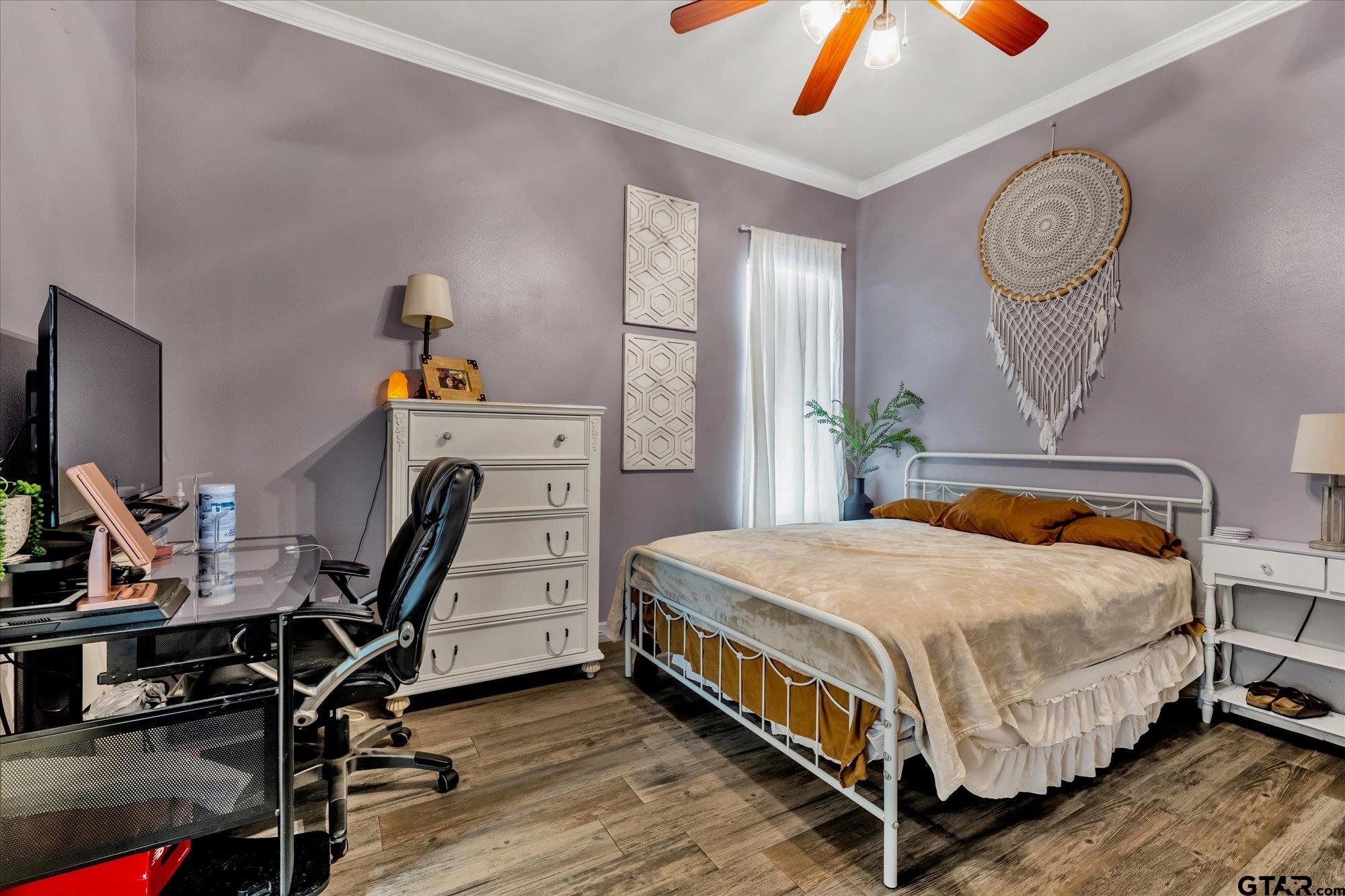 230 Sunnys Halo Boulevard