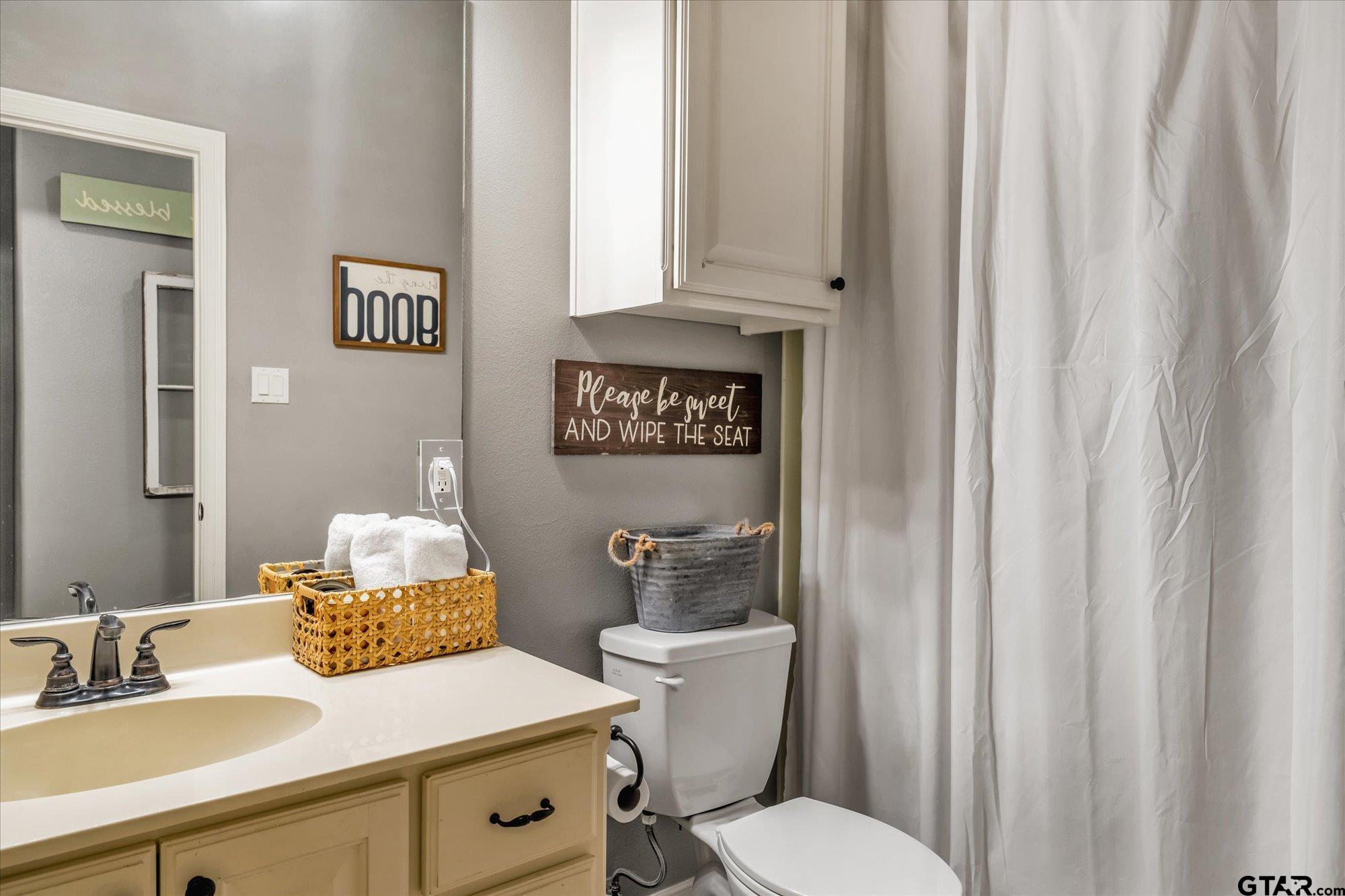 230 Sunnys Halo Boulevard