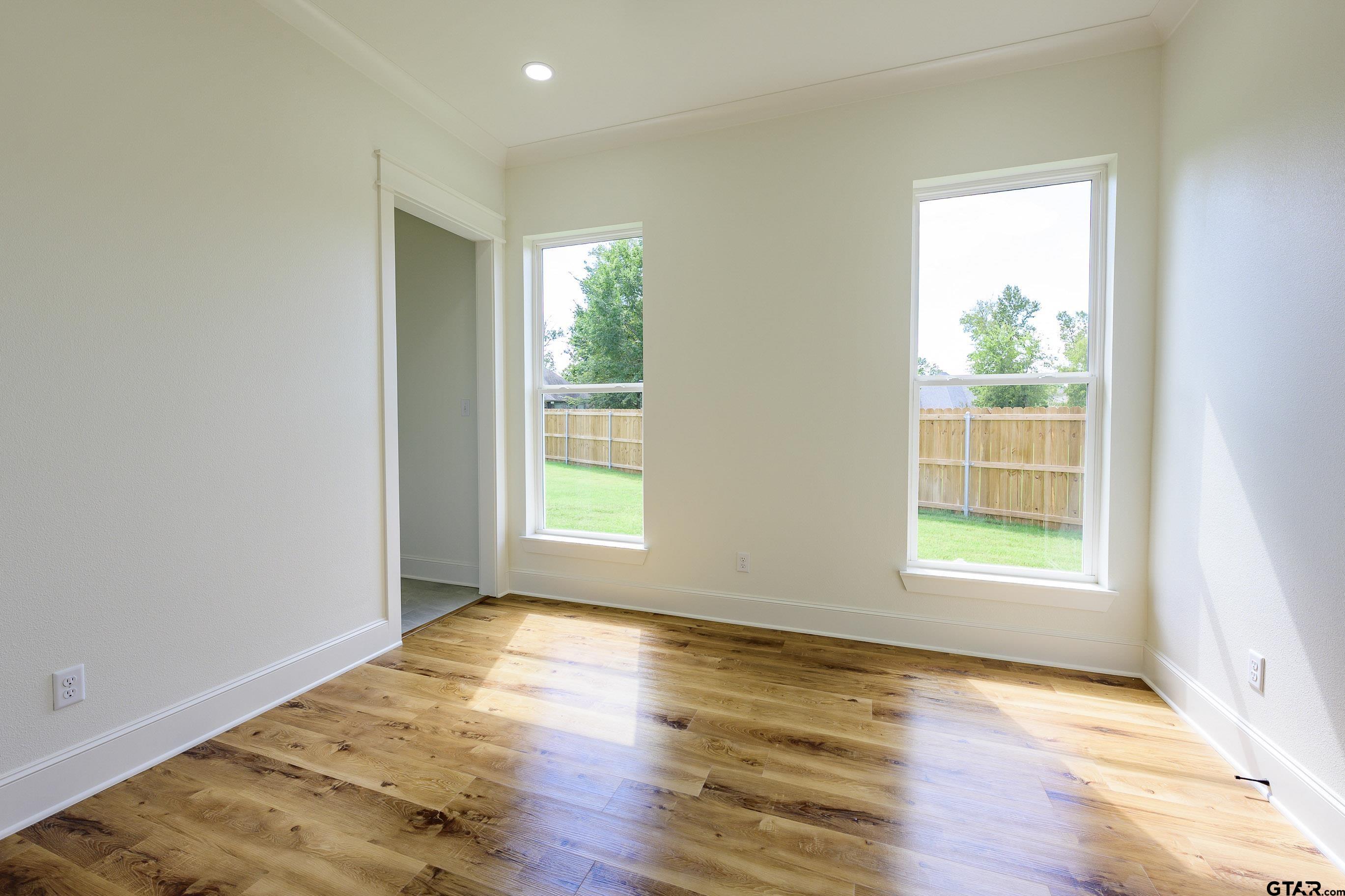 12334 Harlon