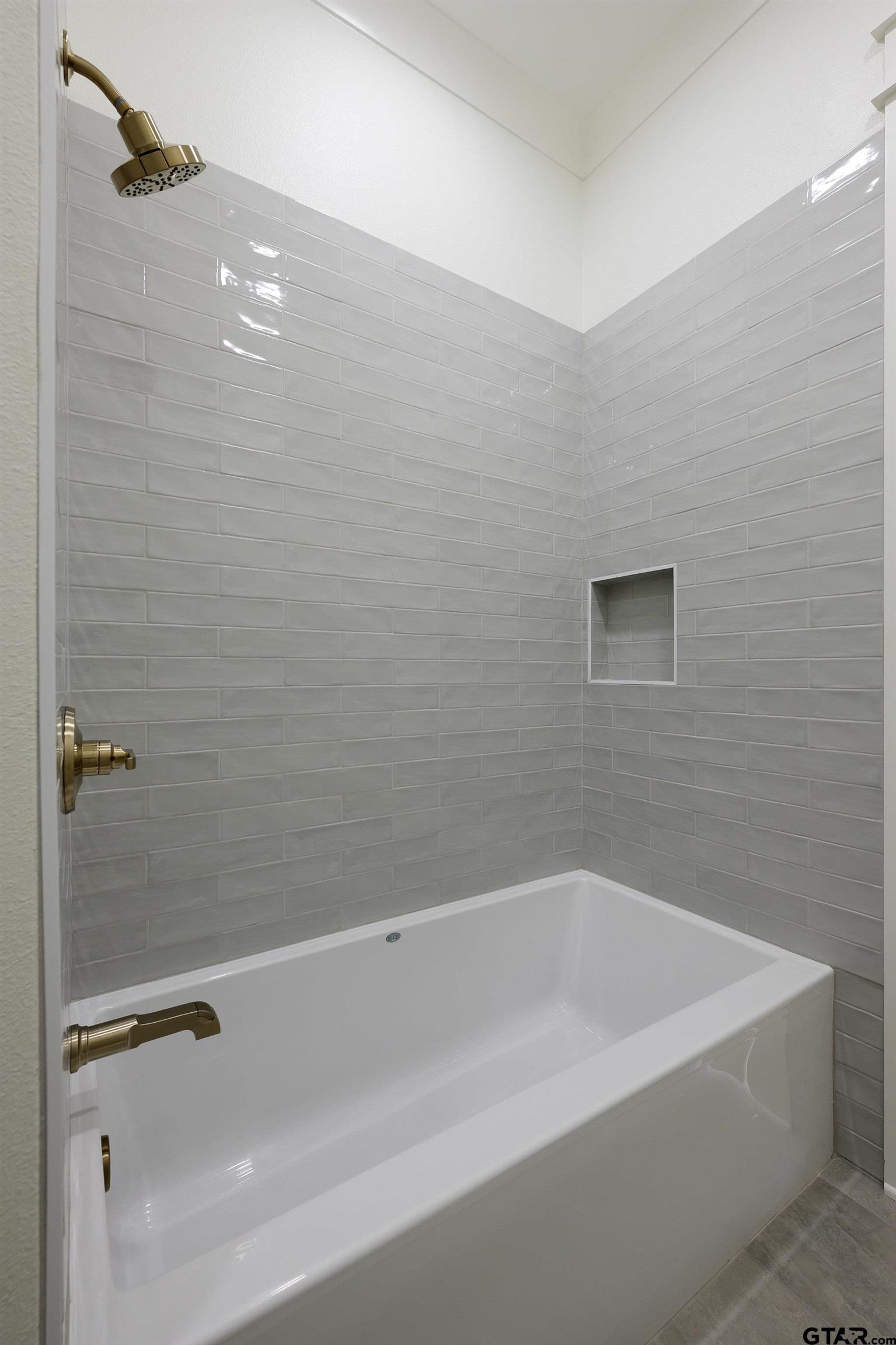 12334 Harlon