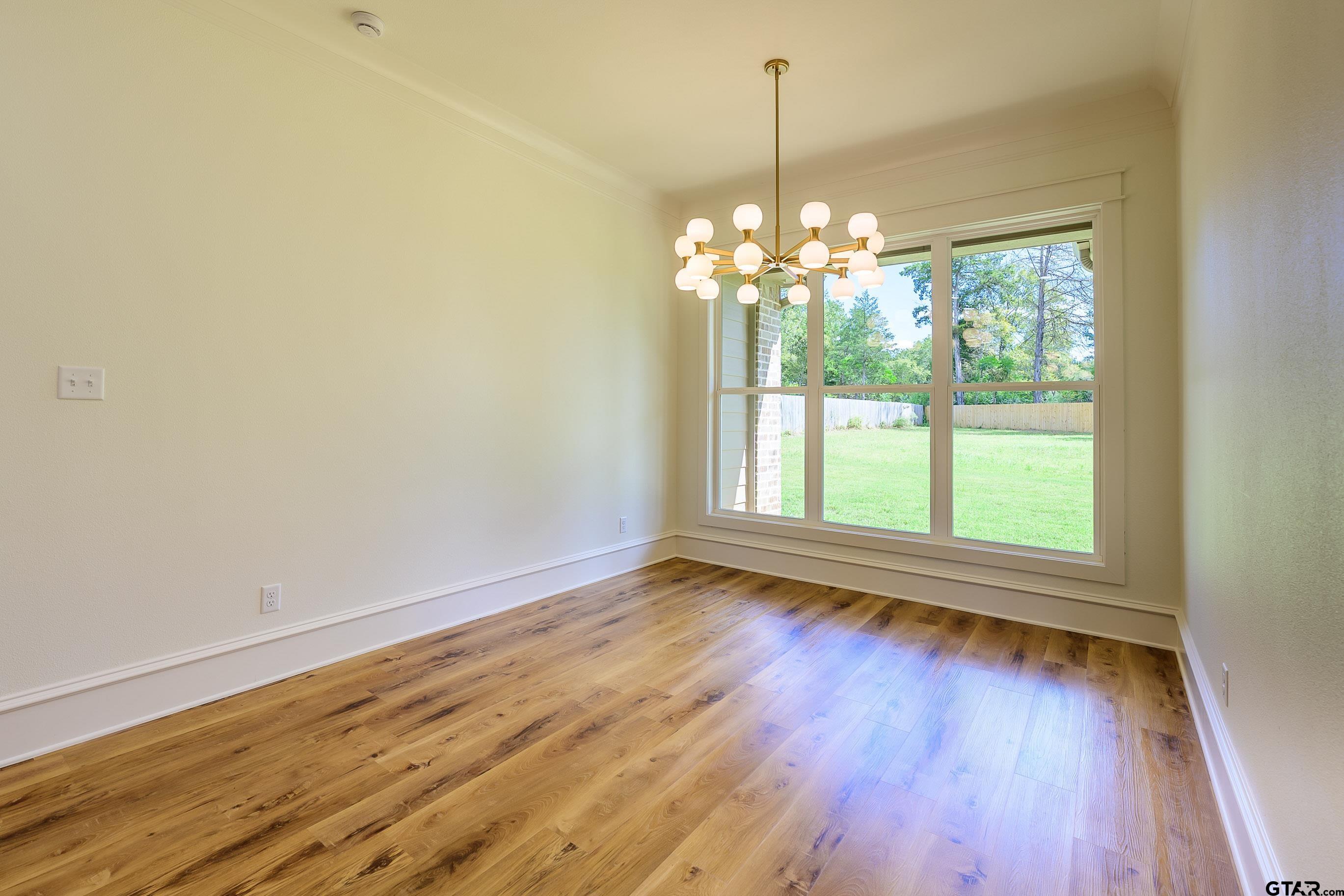 12334 Harlon