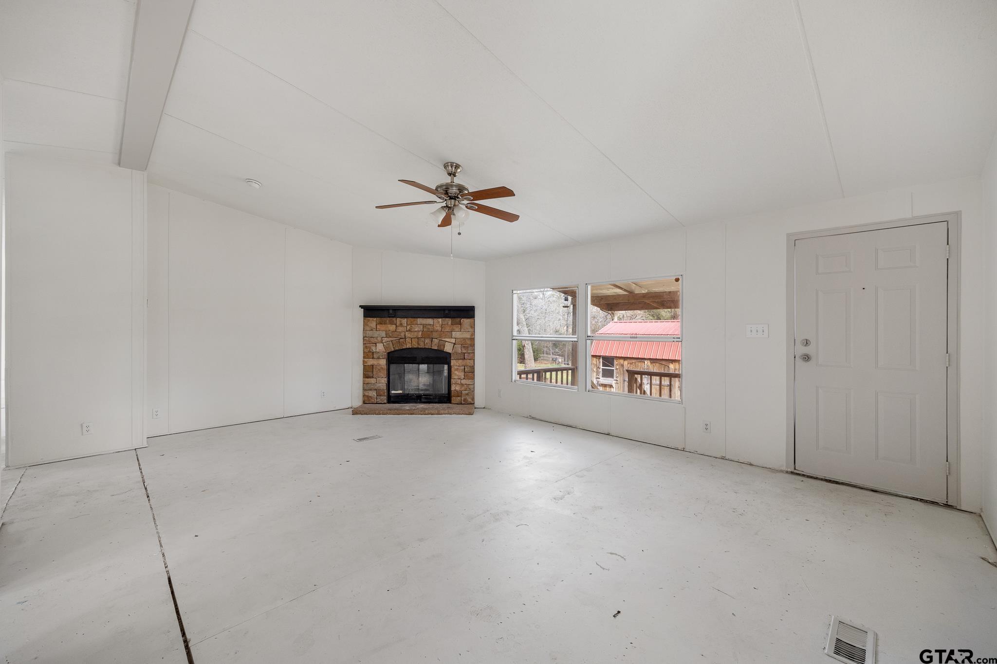 942 Balmorea Dr