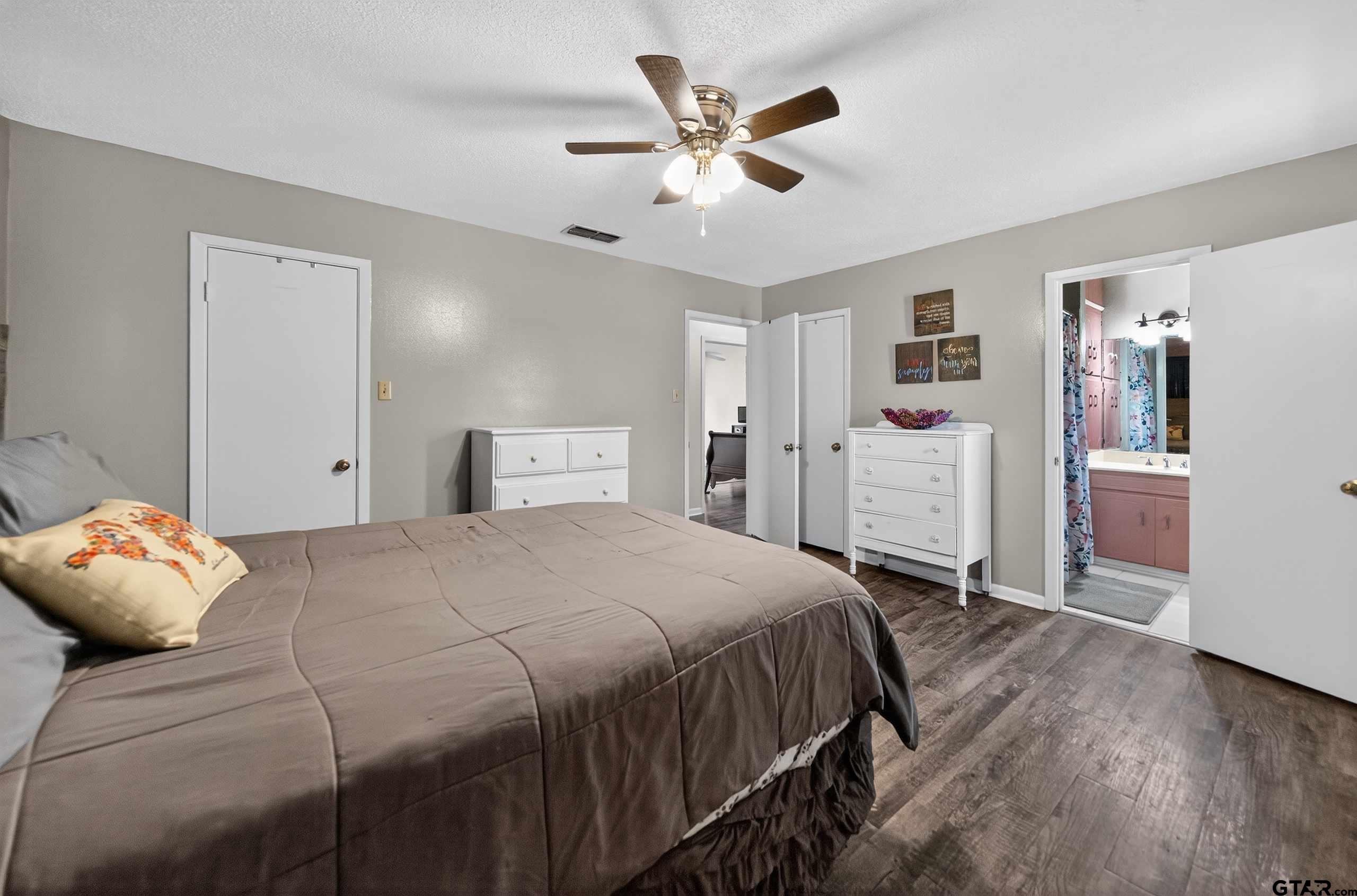15515 Nell Lynn Ln