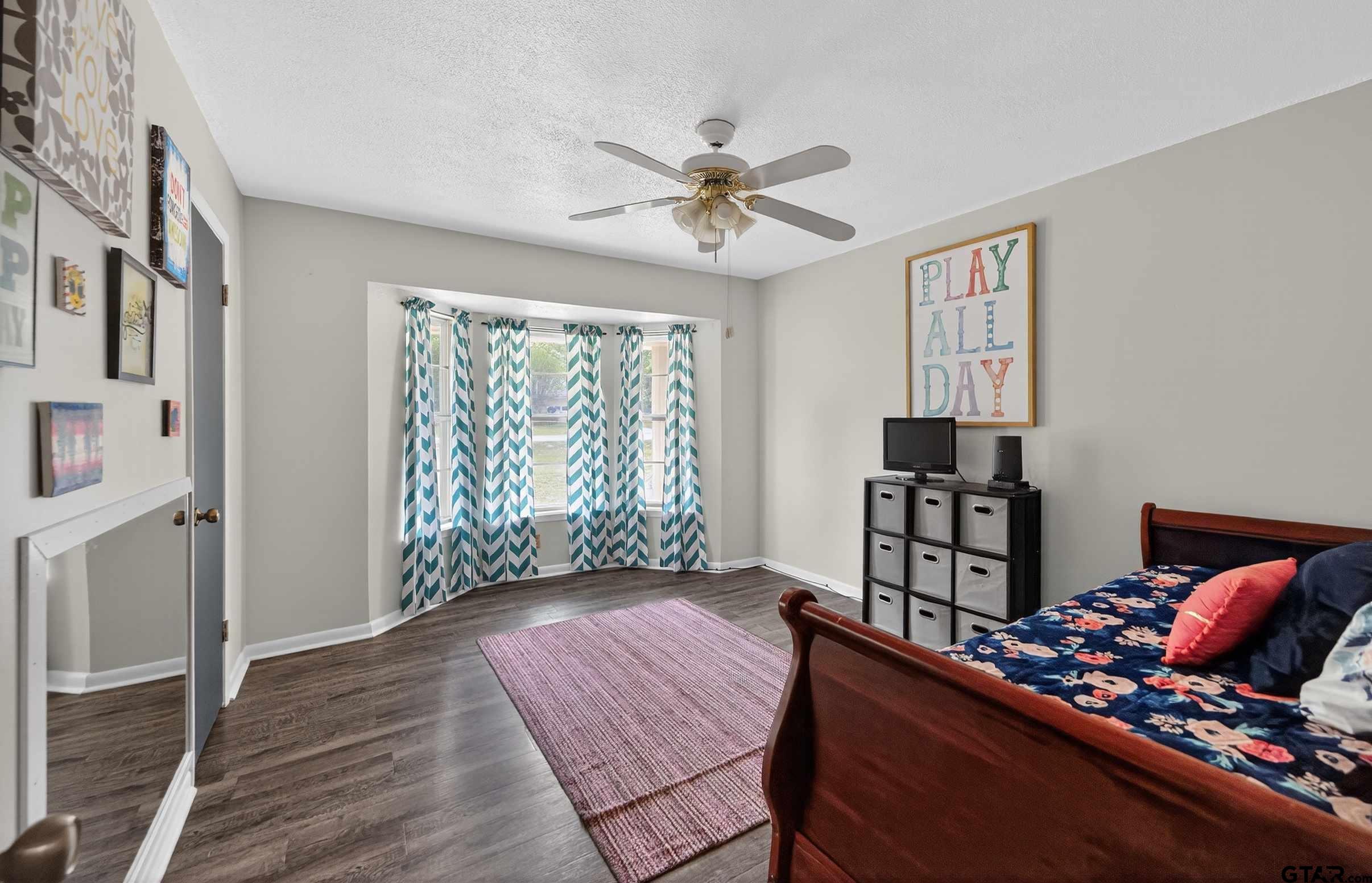 15515 Nell Lynn Ln