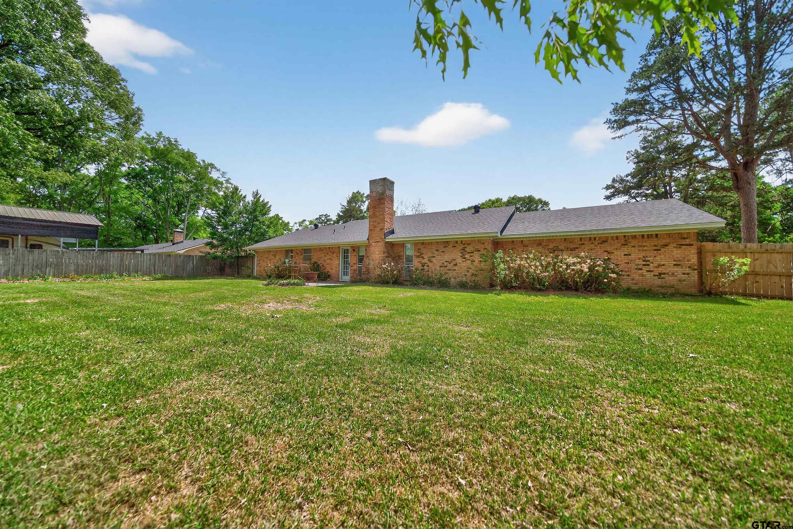 15515 Nell Lynn Ln