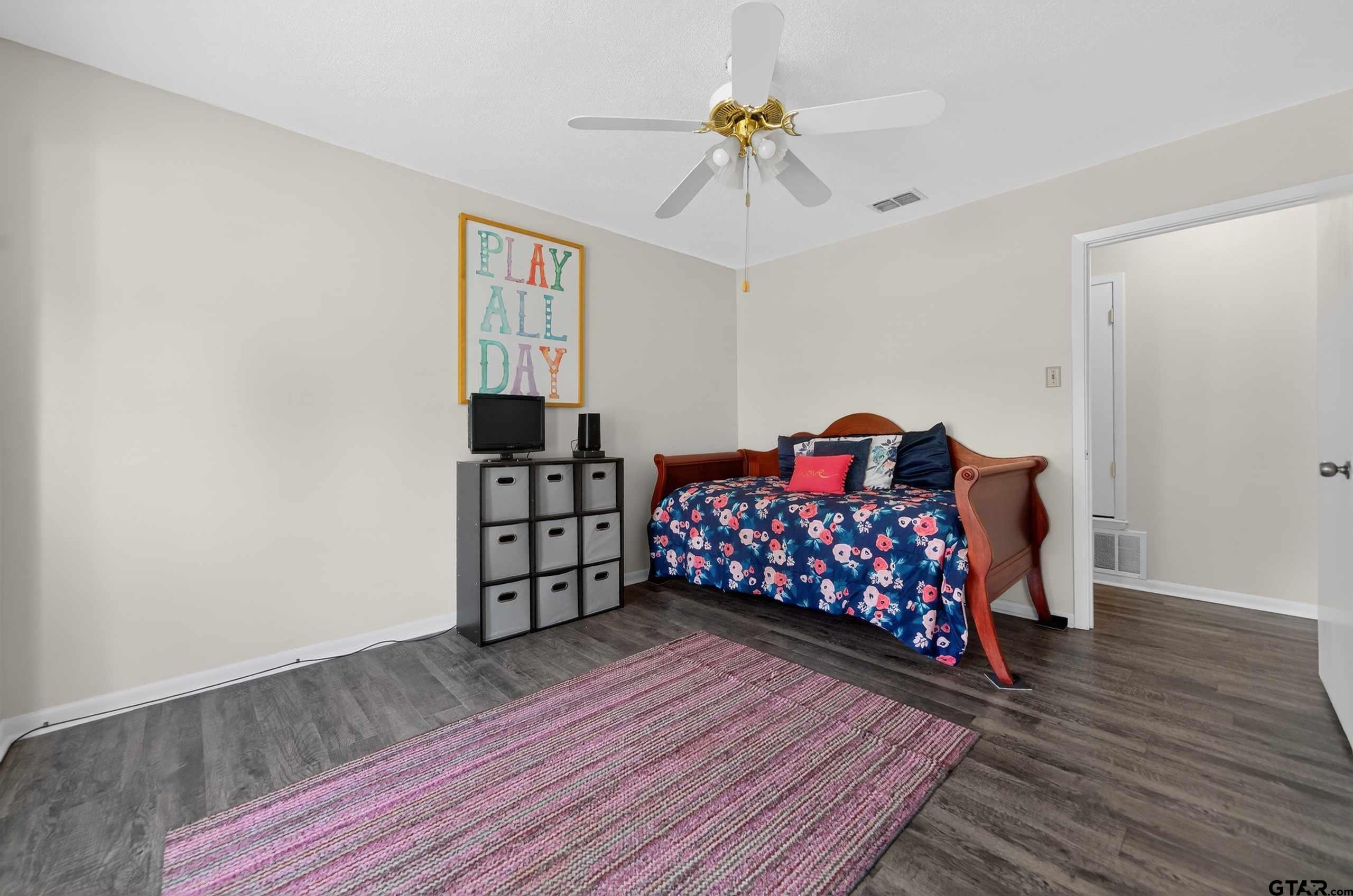 15515 Nell Lynn Ln