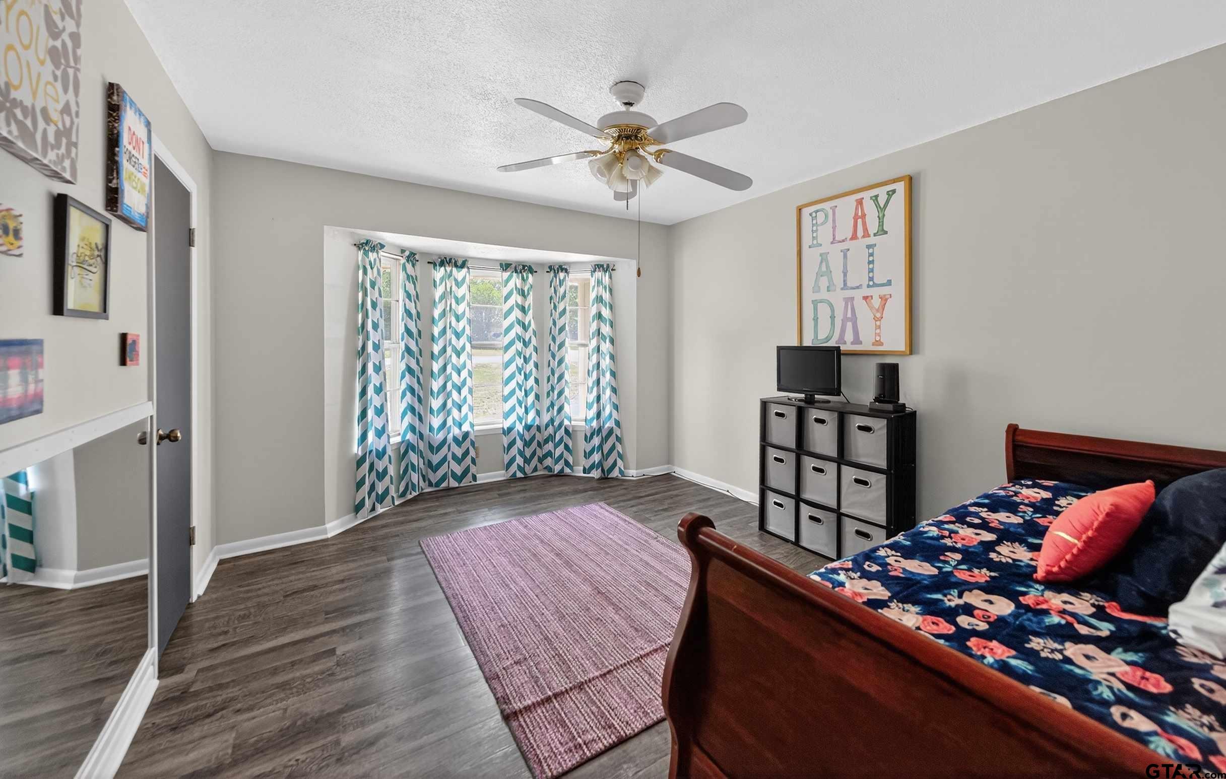 15515 Nell Lynn Ln