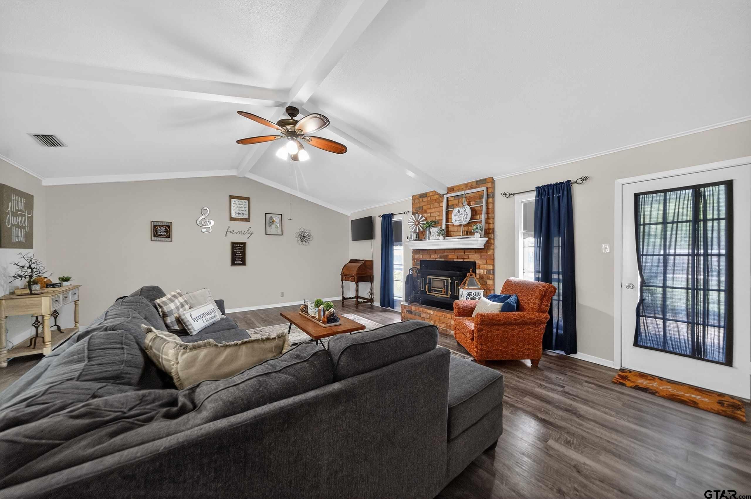 15515 Nell Lynn Ln