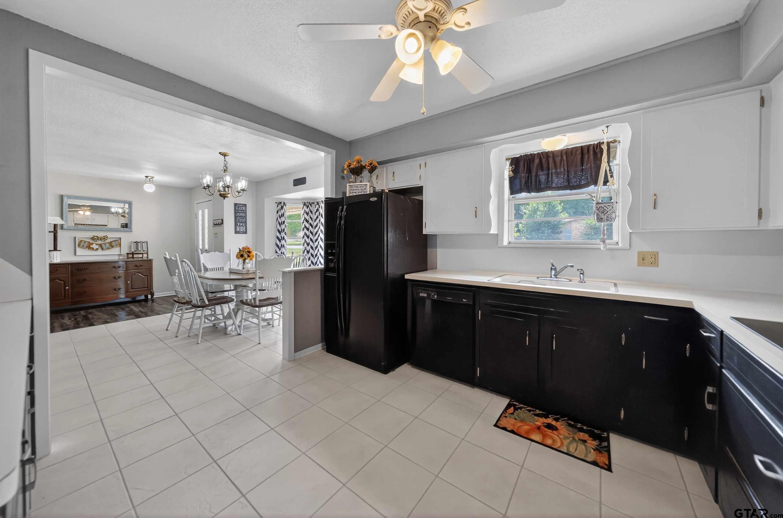 15515 Nell Lynn Ln