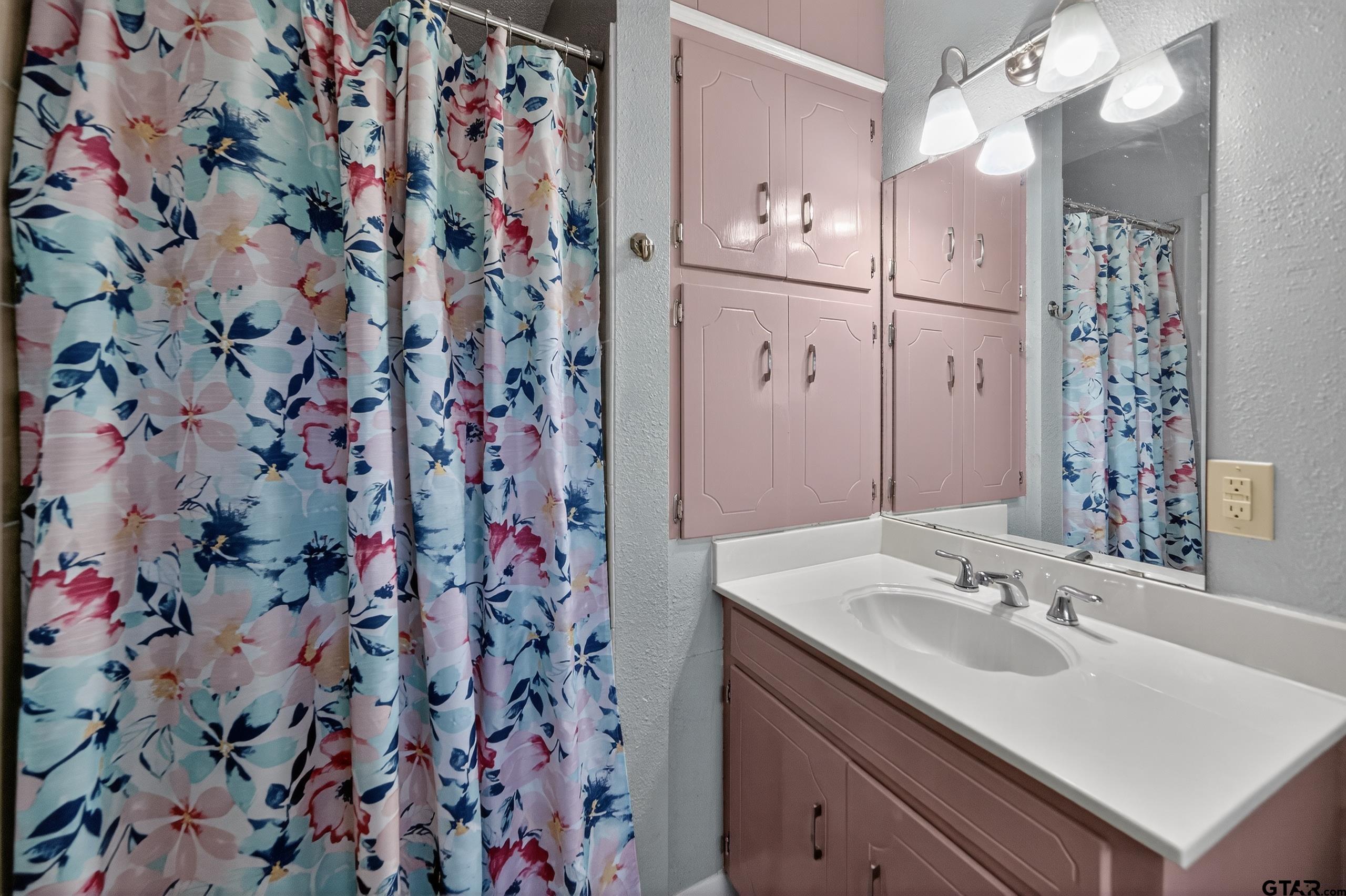 15515 Nell Lynn Ln