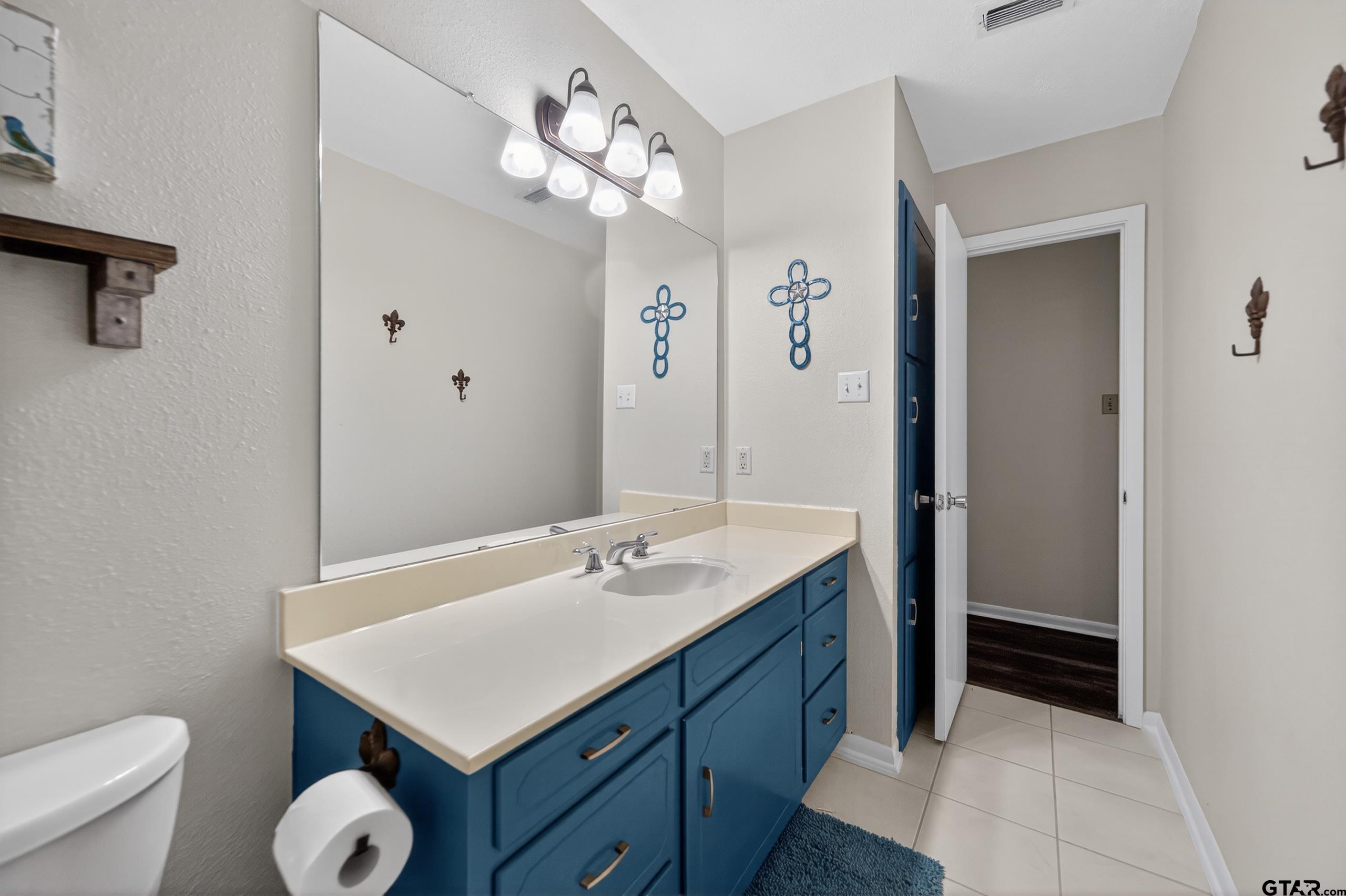 15515 Nell Lynn Ln