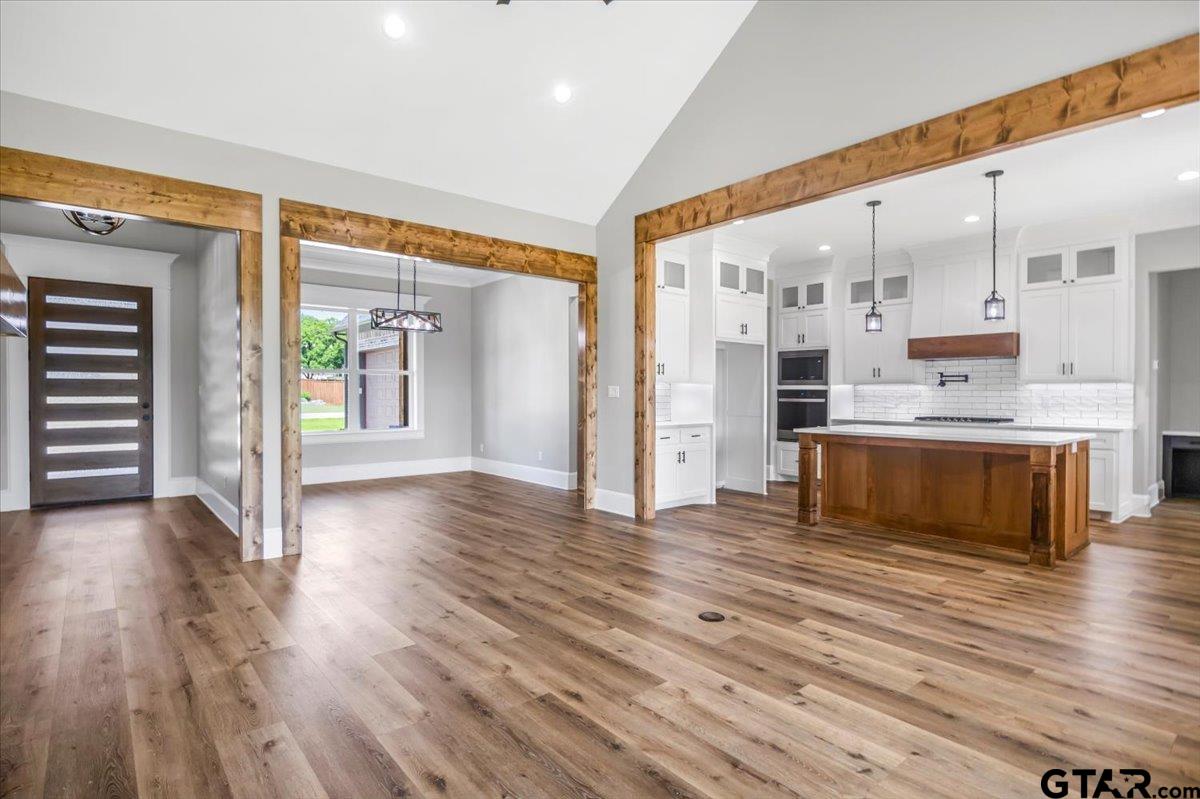 14848 Woodland Creek Dr.
