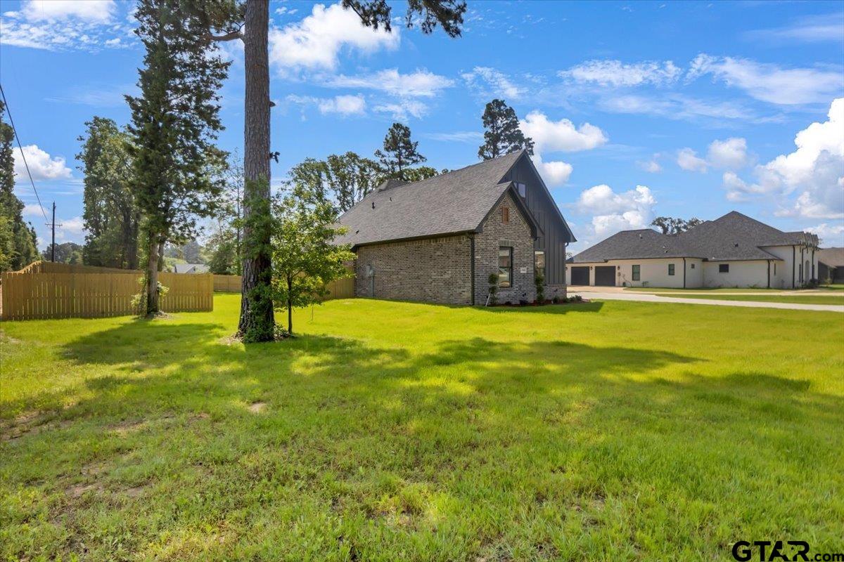 14848 Woodland Creek Dr.