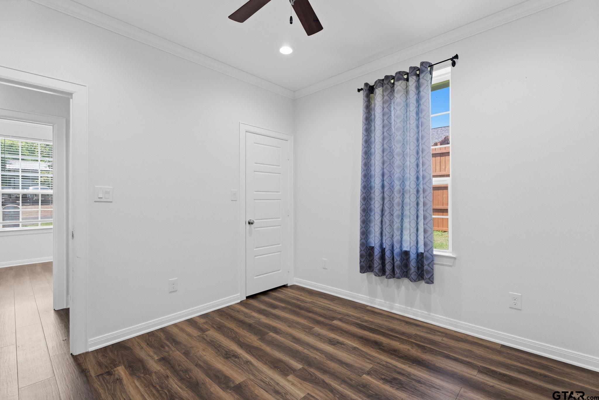 317 Brentwood Dr