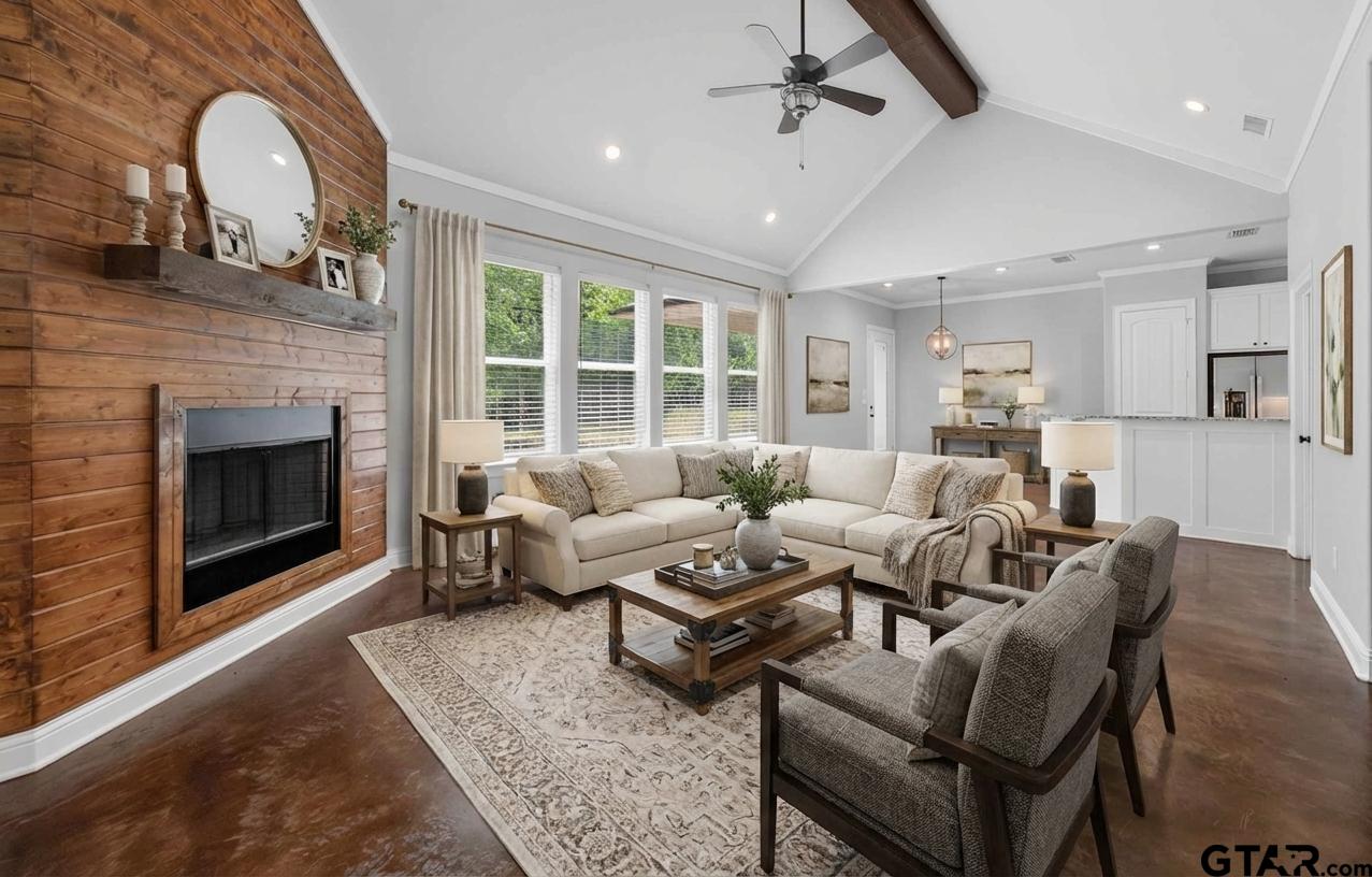18310 Timber Oaks
