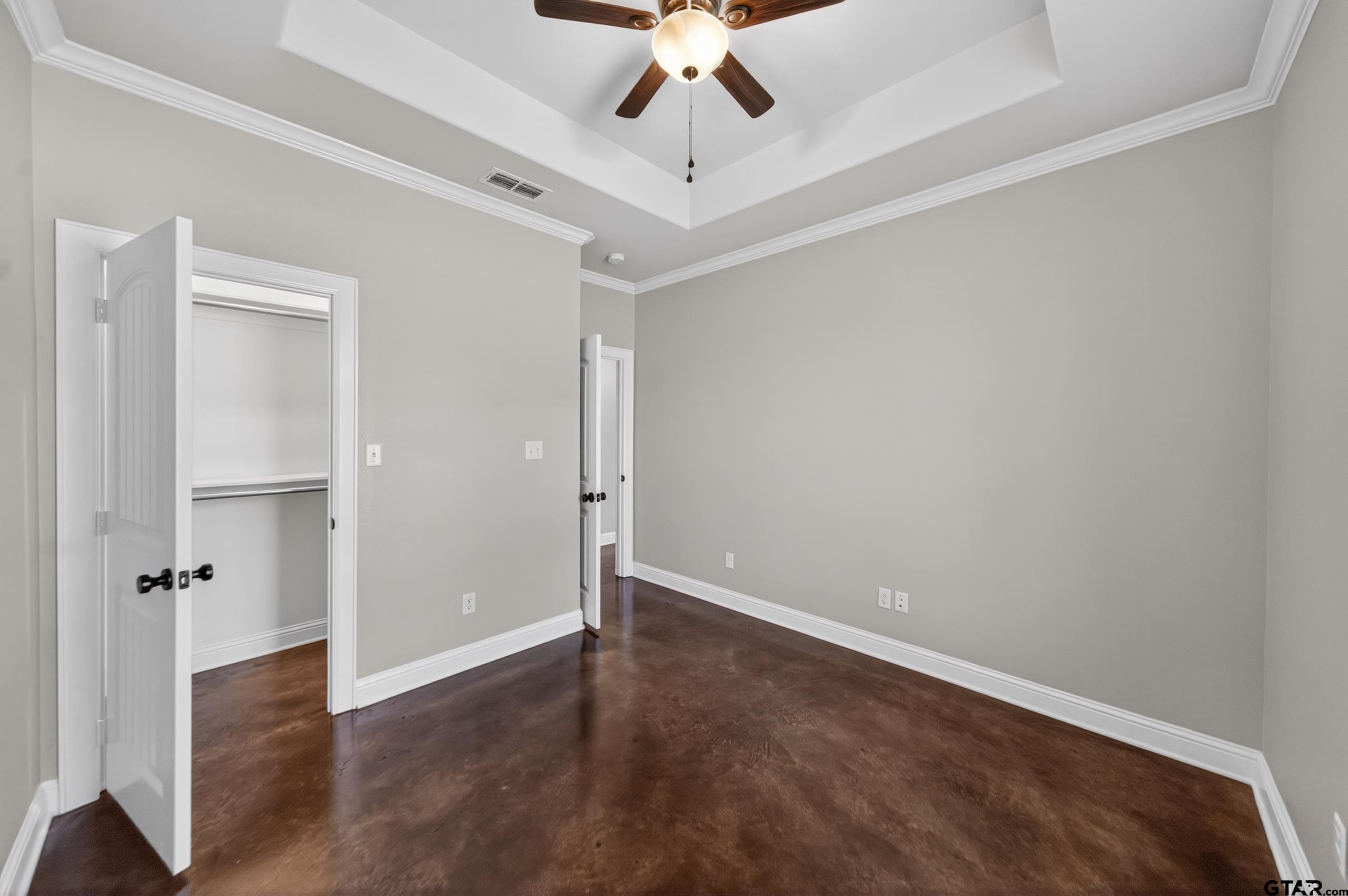 18310 Timber Oaks