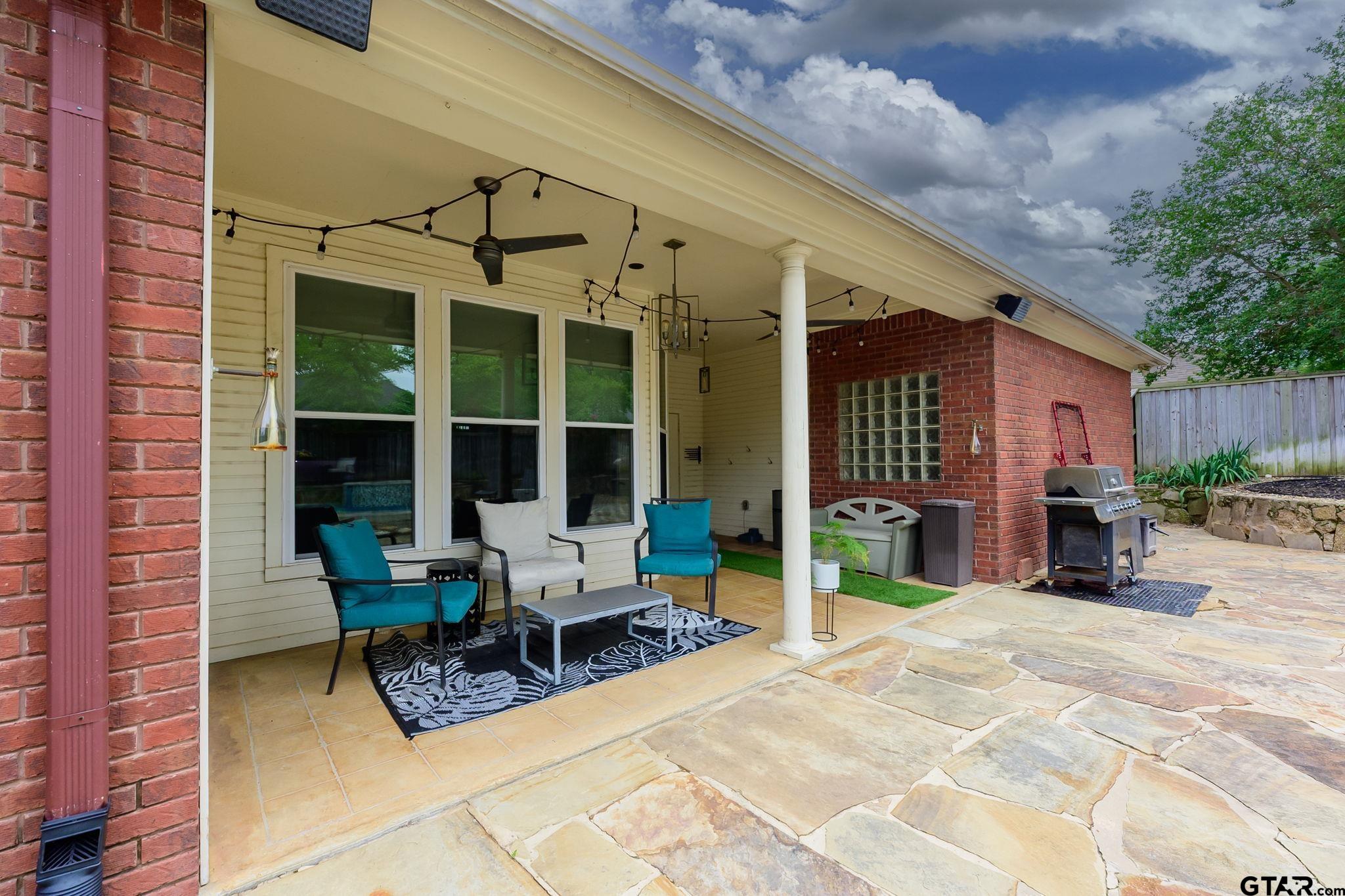 5701 Churchill