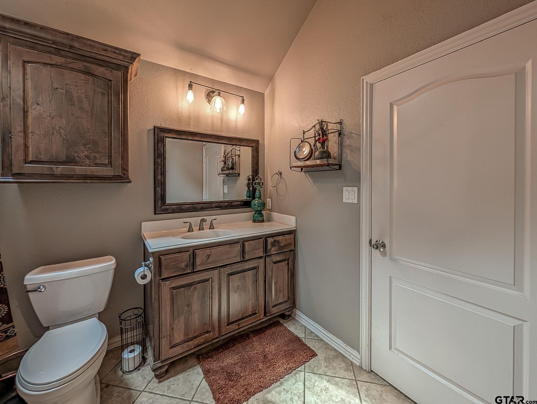 12360 Southhaven