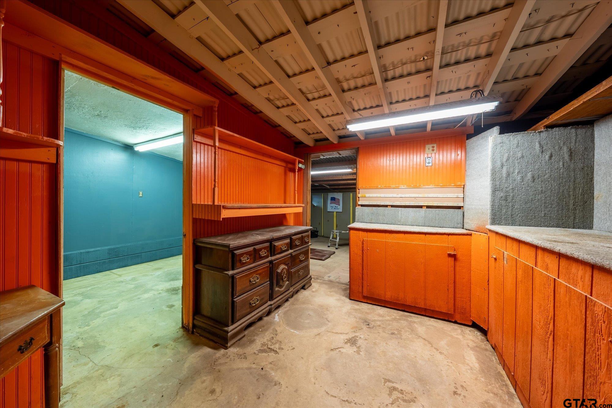 287 Hollybrook Dr.