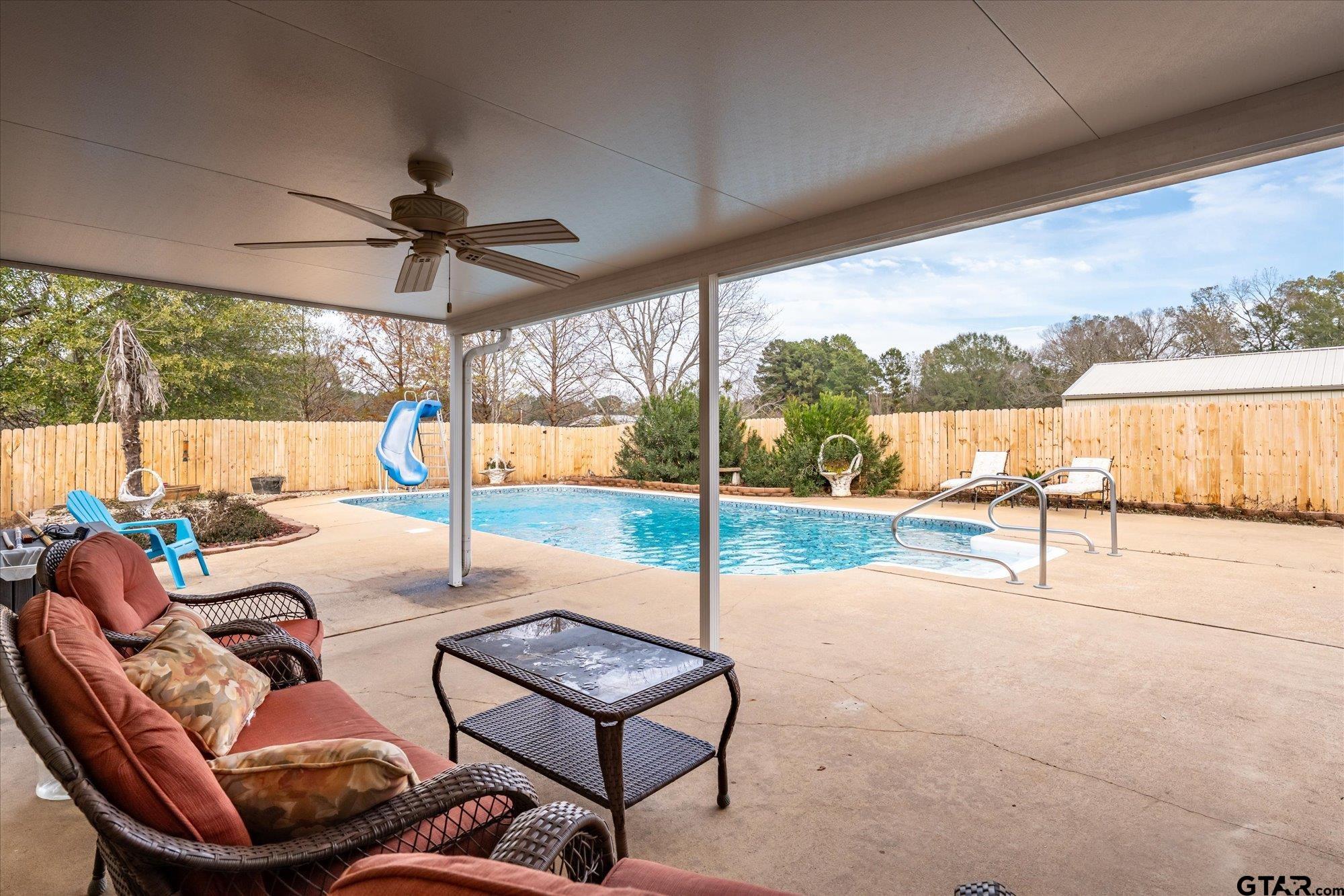 287 Hollybrook Dr.