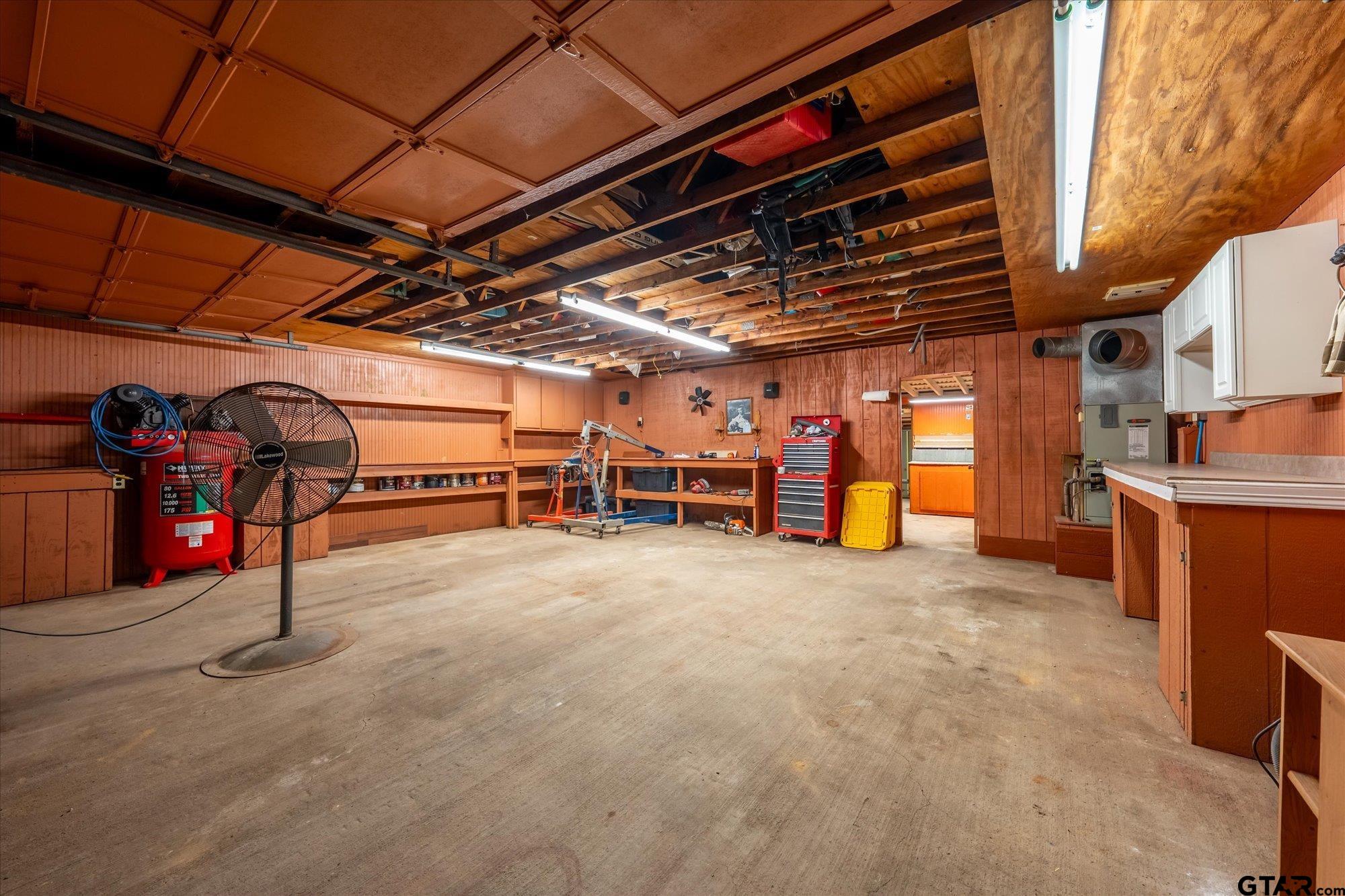 287 Hollybrook Dr.