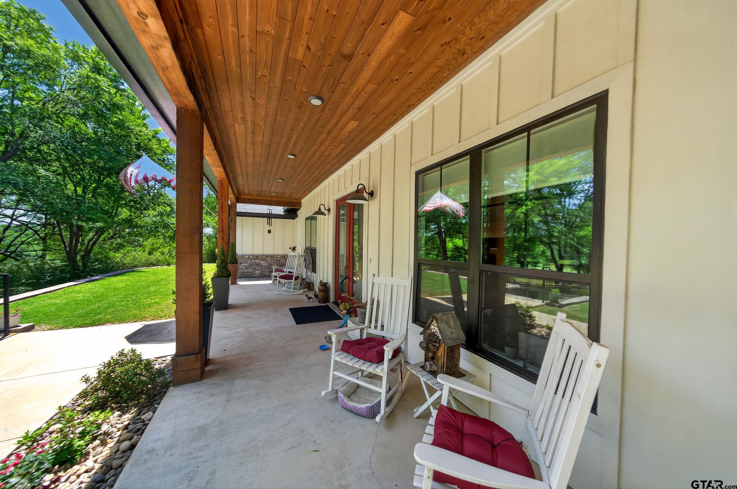 805 County Road 3802