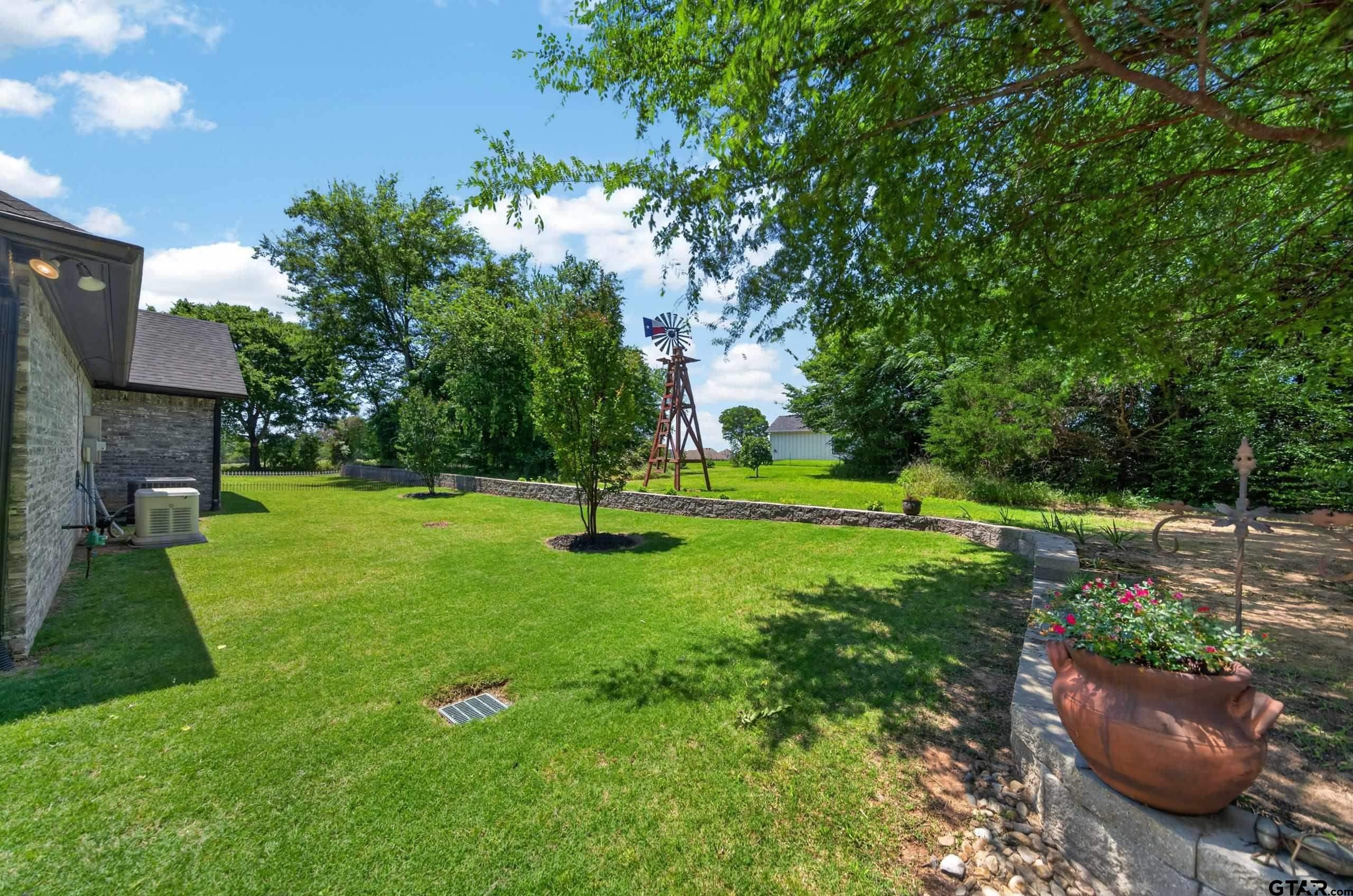 805 County Road 3802