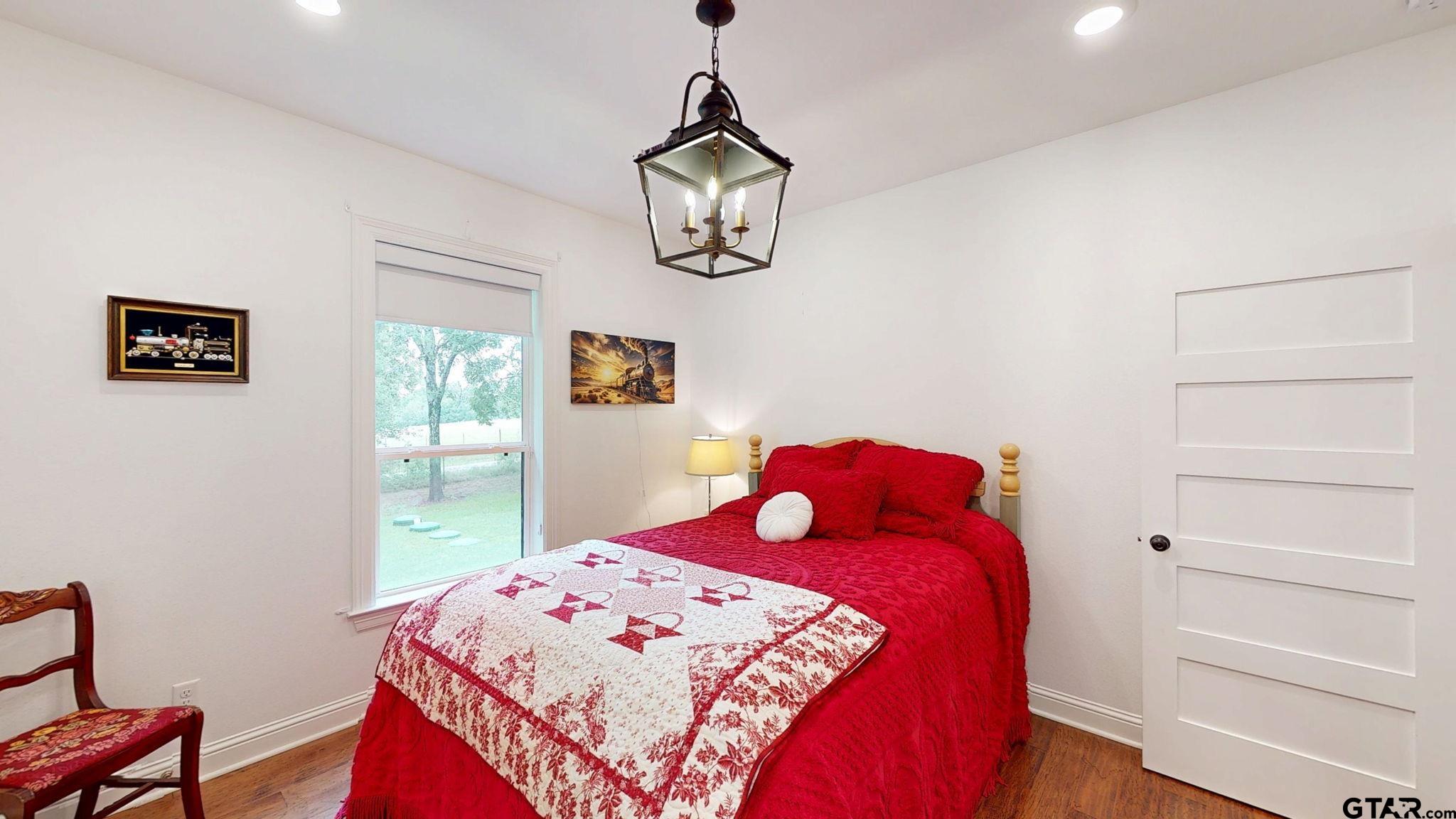 805 County Road 3802