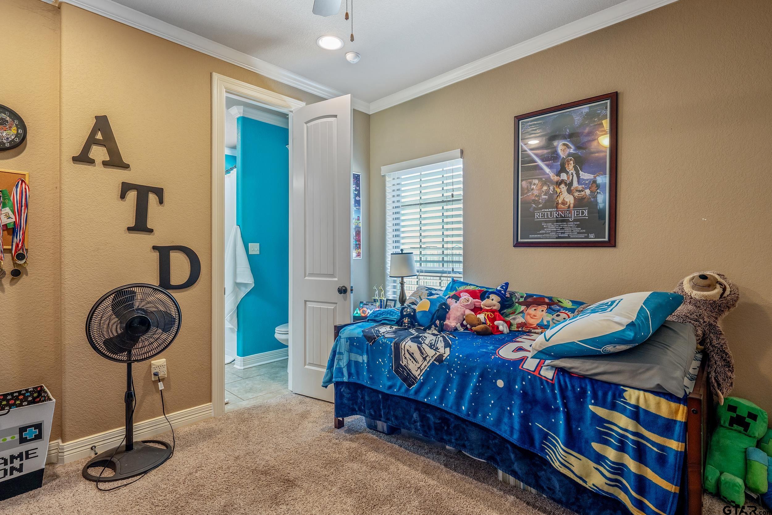 545 Highland Place