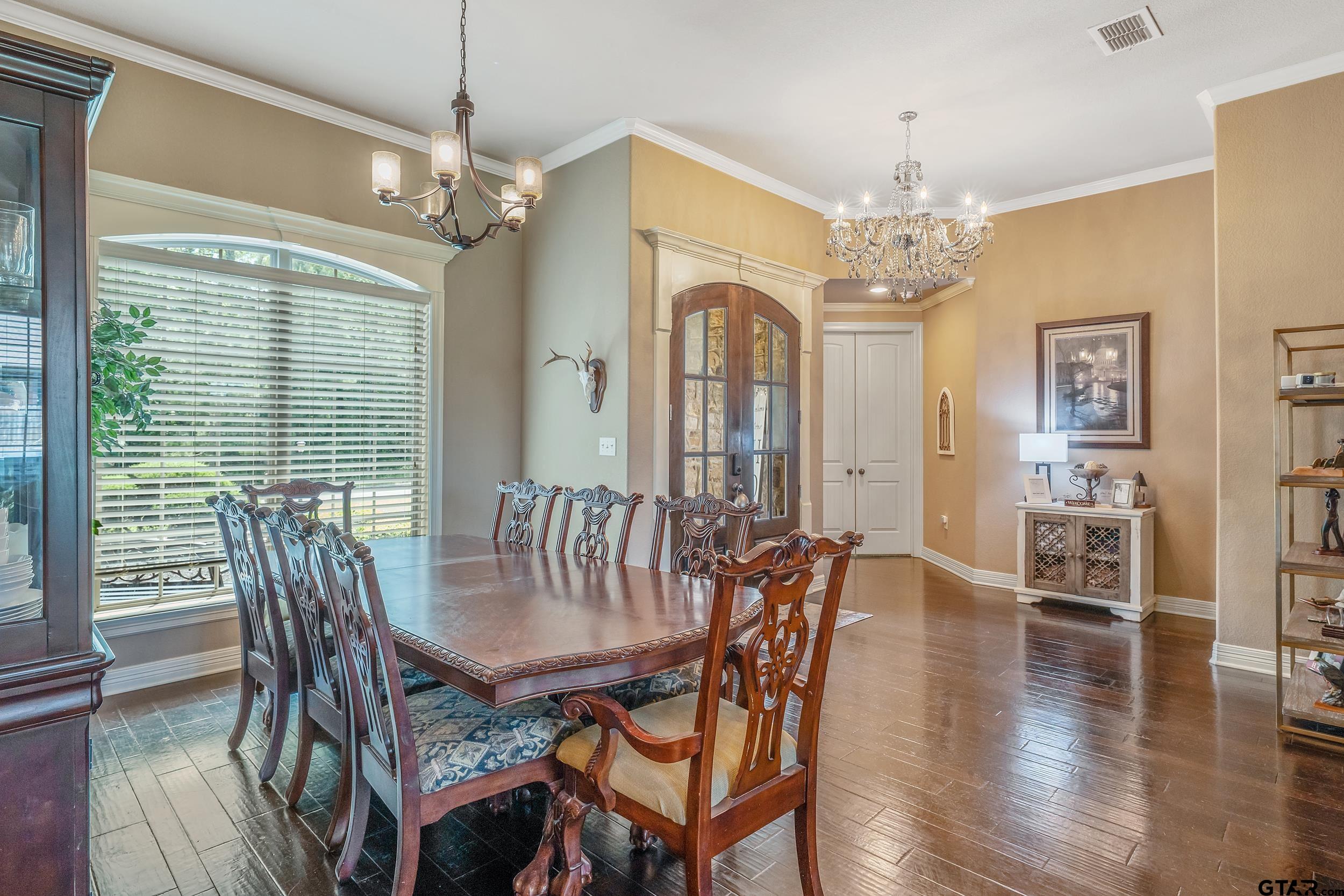 545 Highland Place