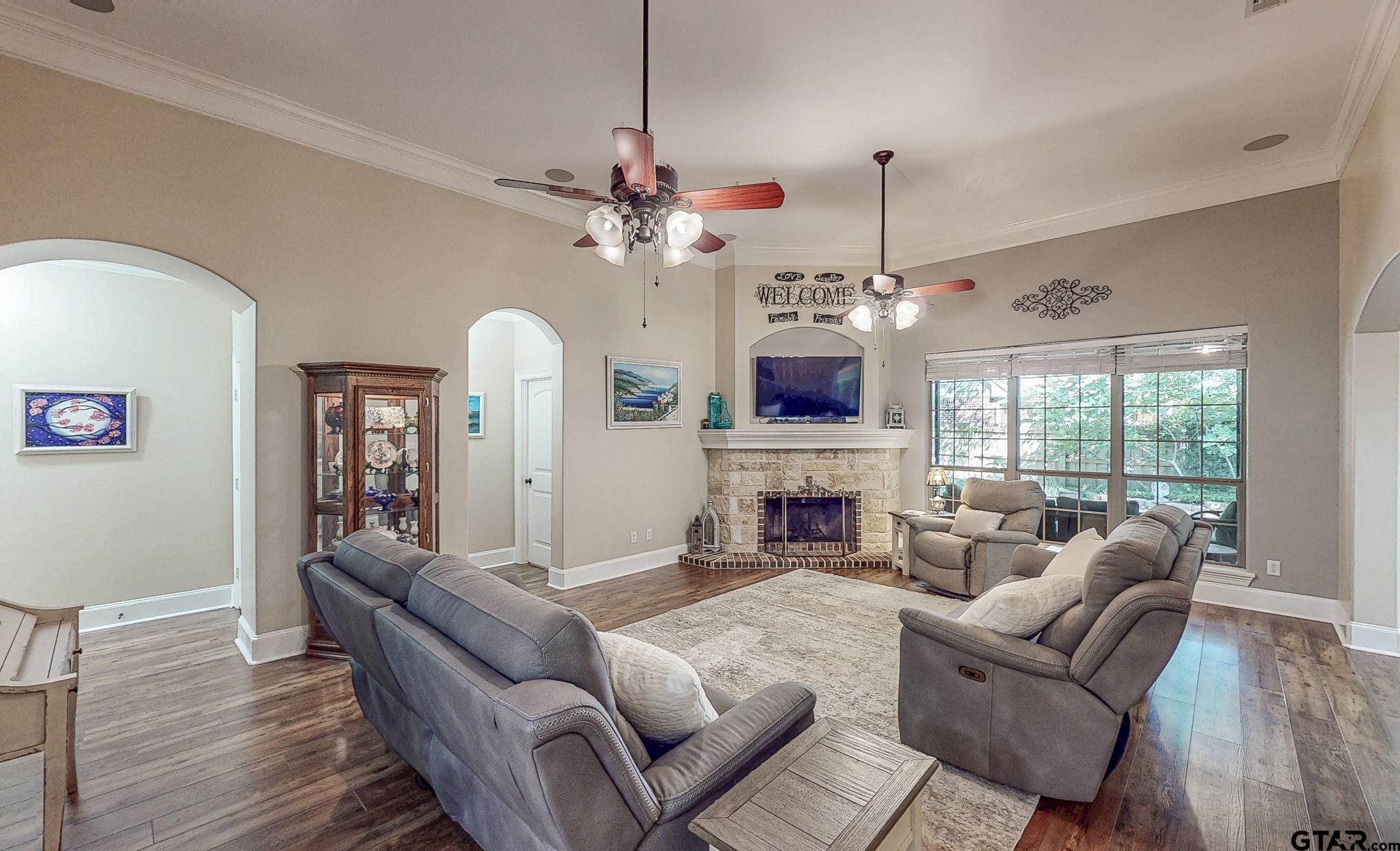 18488 Bluebird Circle