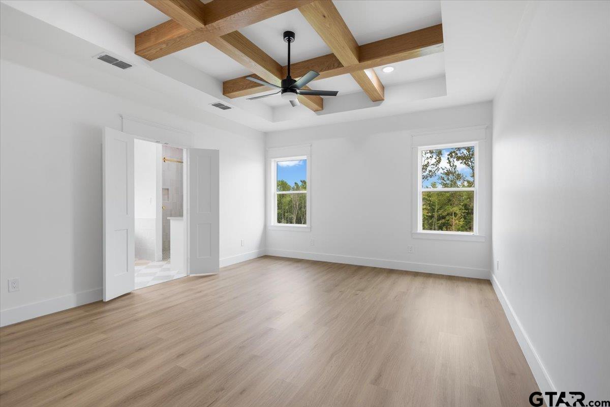 17249 Woodcrest Cir