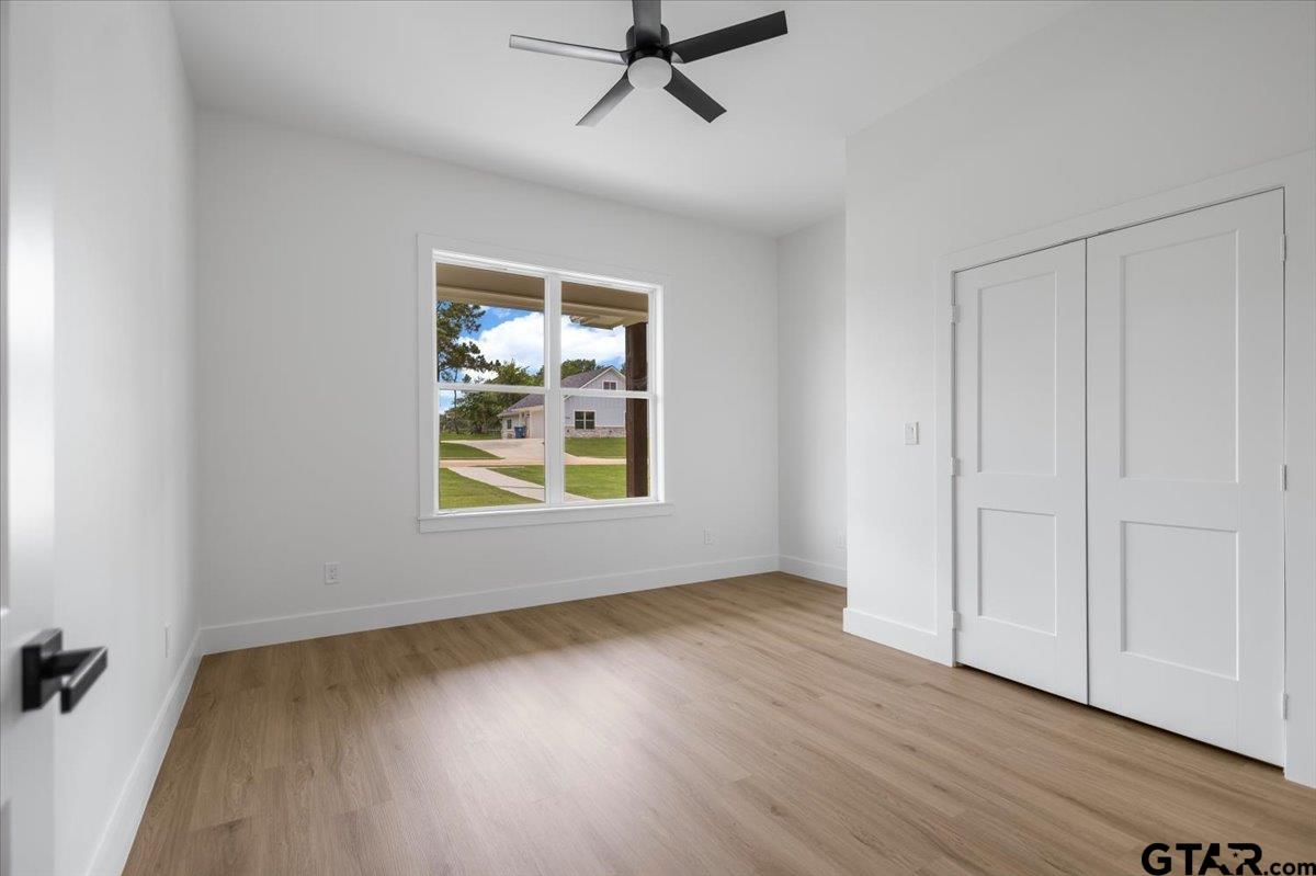 17249 Woodcrest Cir