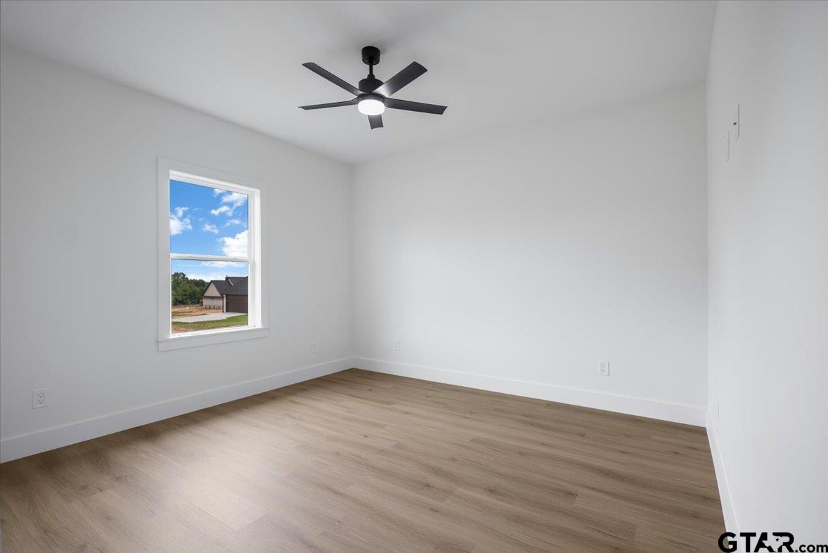 17249 Woodcrest Cir