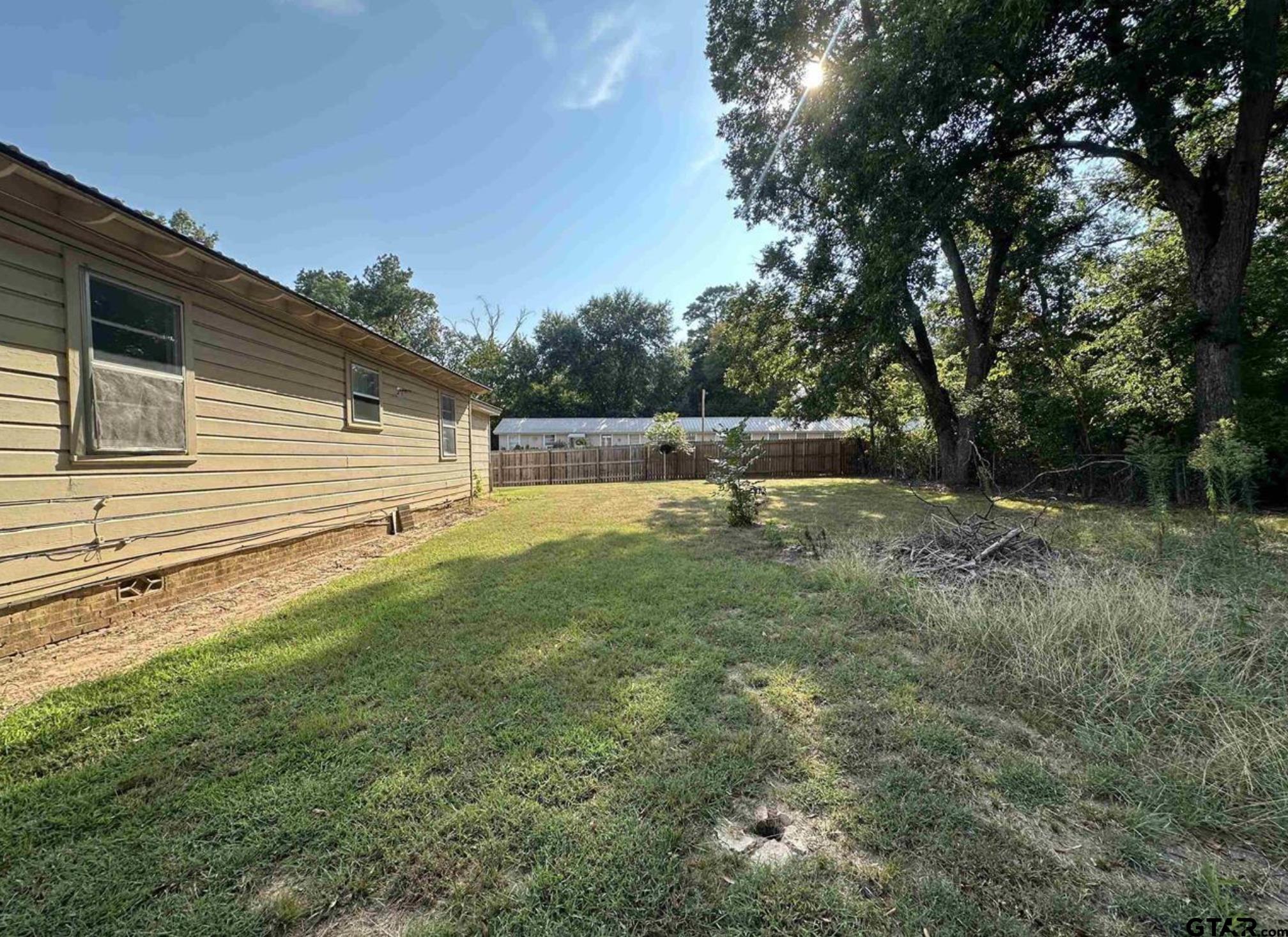 12483 HWY 271