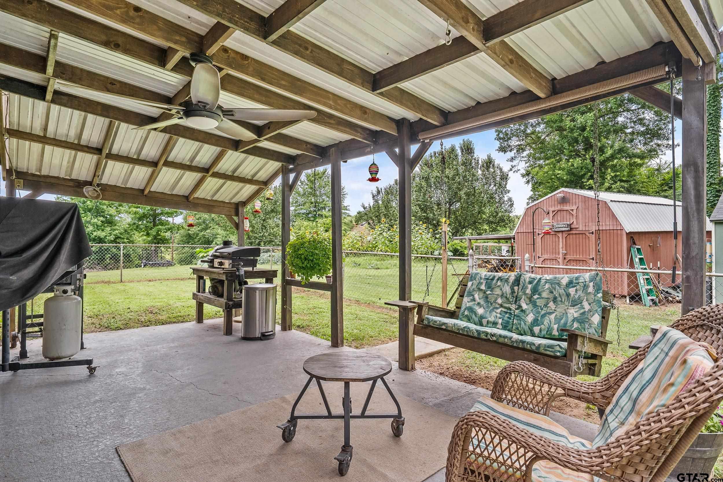 6631 Maplewood