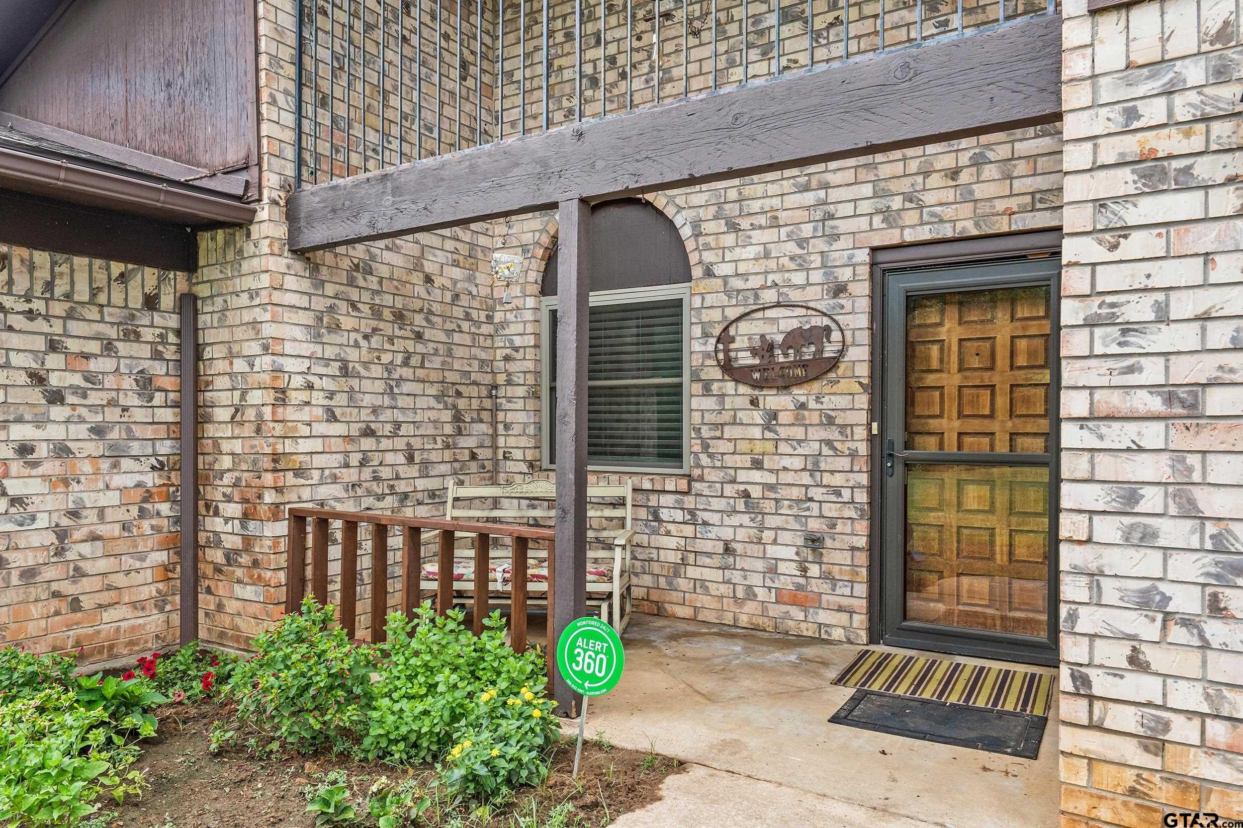6631 Maplewood