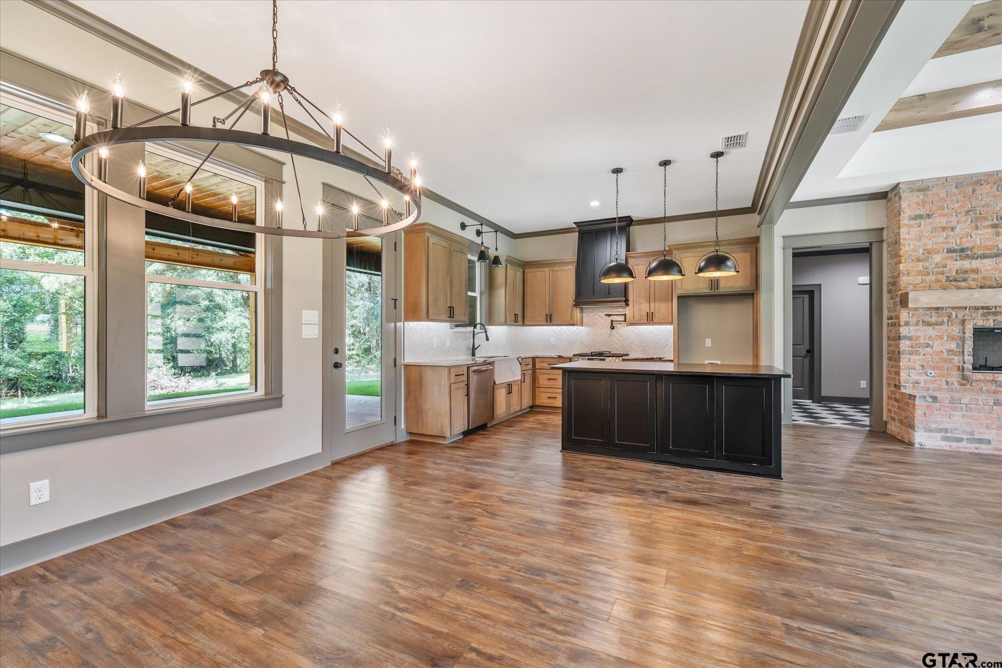 5055 County Road 3802