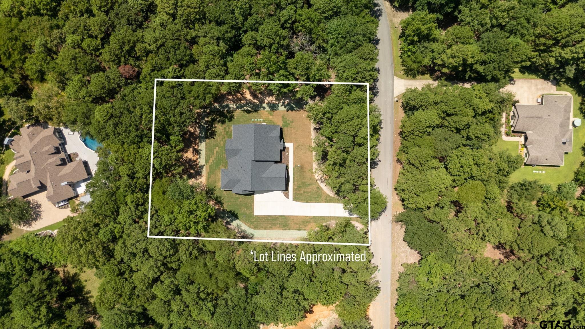15337 Lakeside Dr