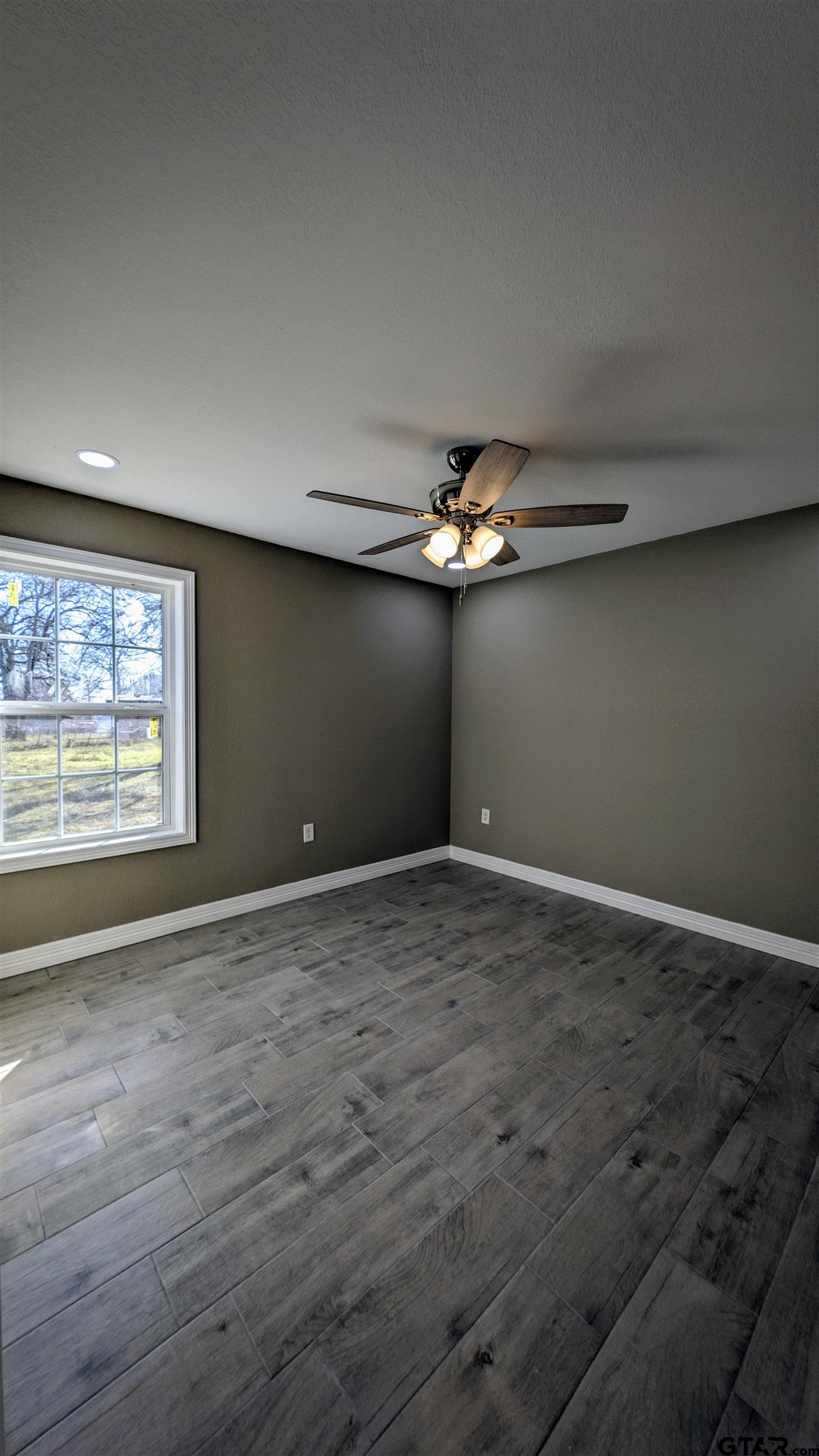 153 Abby Ln