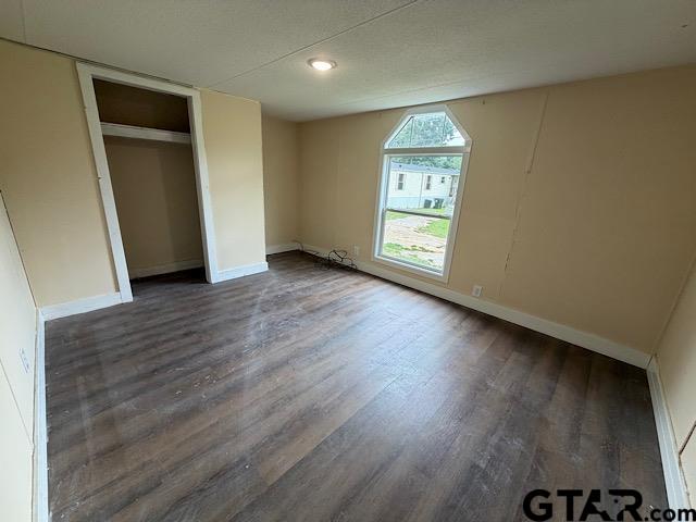1375 Dobbs Terrace