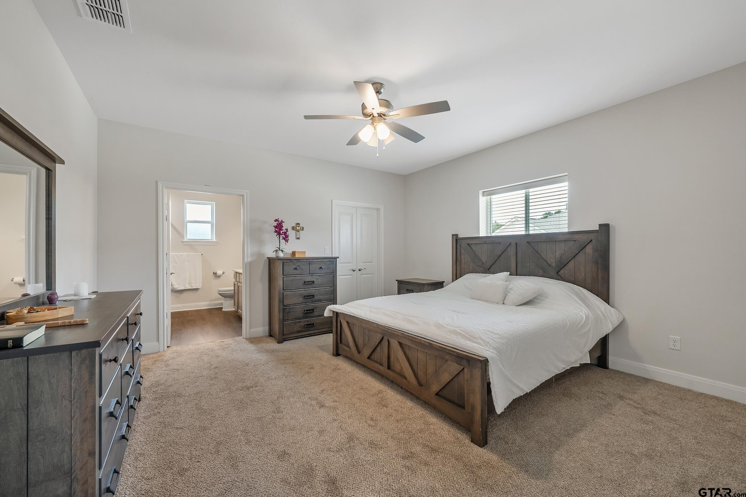 6074 Hamilton Meadows Way