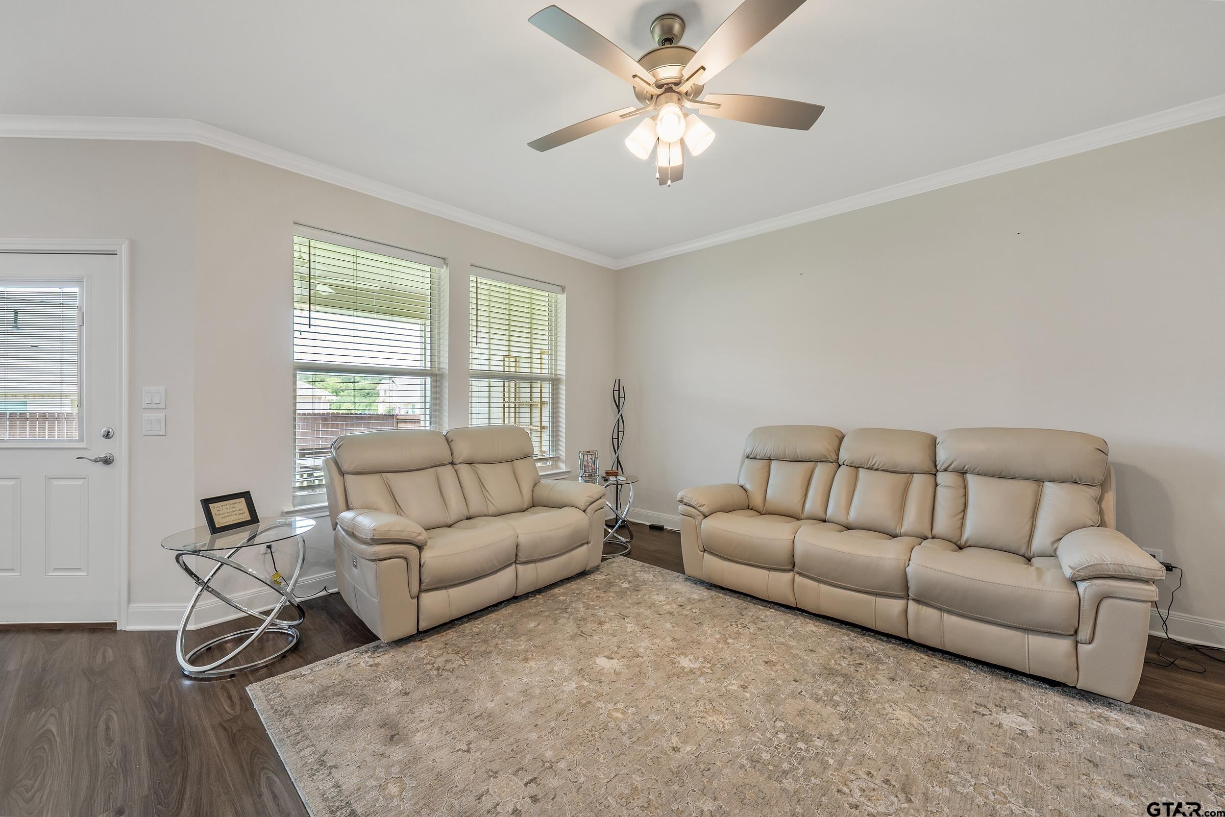 6074 Hamilton Meadows Way